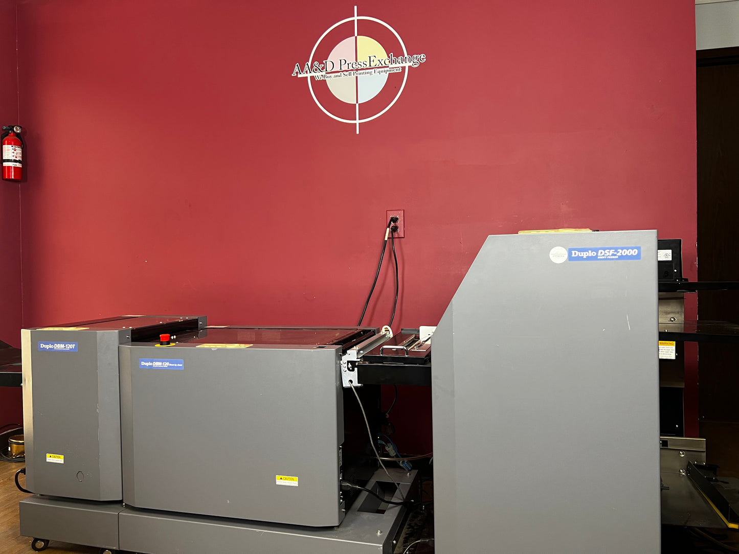 Used Duplo DBM-2000 booklet maker with paper guides – AA&D PressExchange