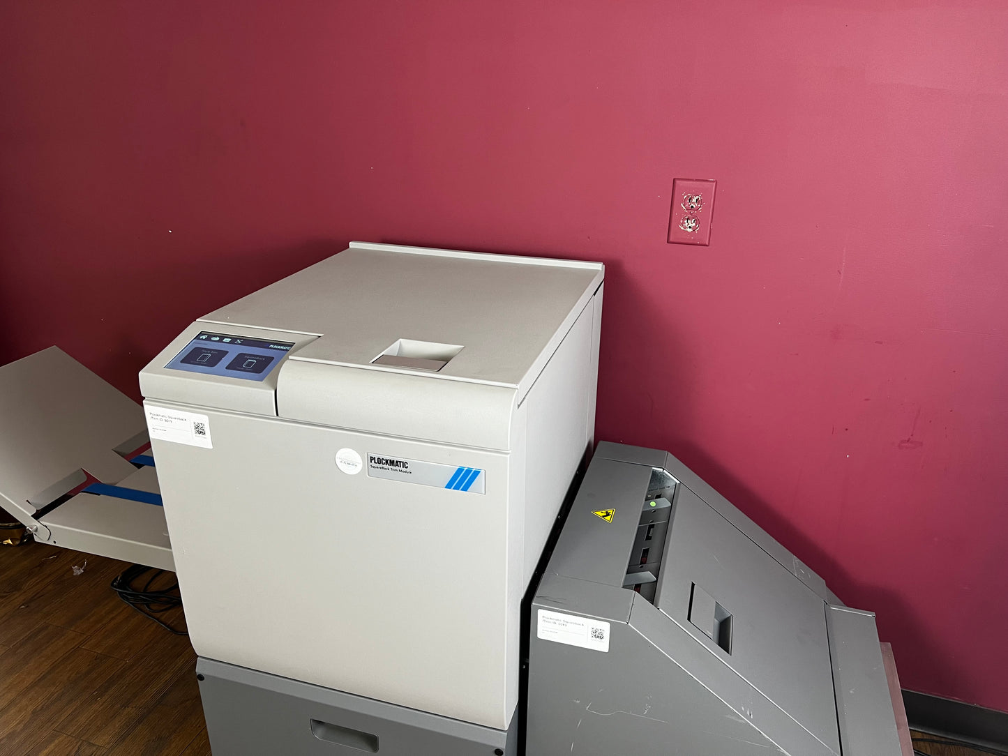 AA&D PressExchange Used Plockmatic SquareBack Trimmer digital print finishing machine for sharp booklets