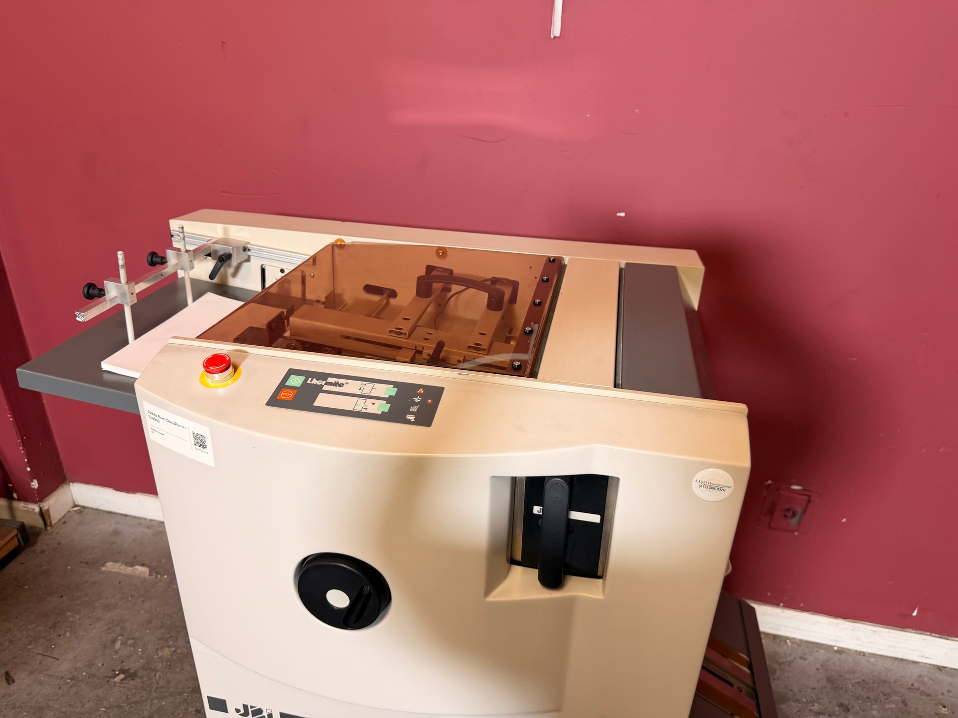 Used James Burn P33 DocuPunch 4:1 Die punching die close-up – AA&D PressExchange