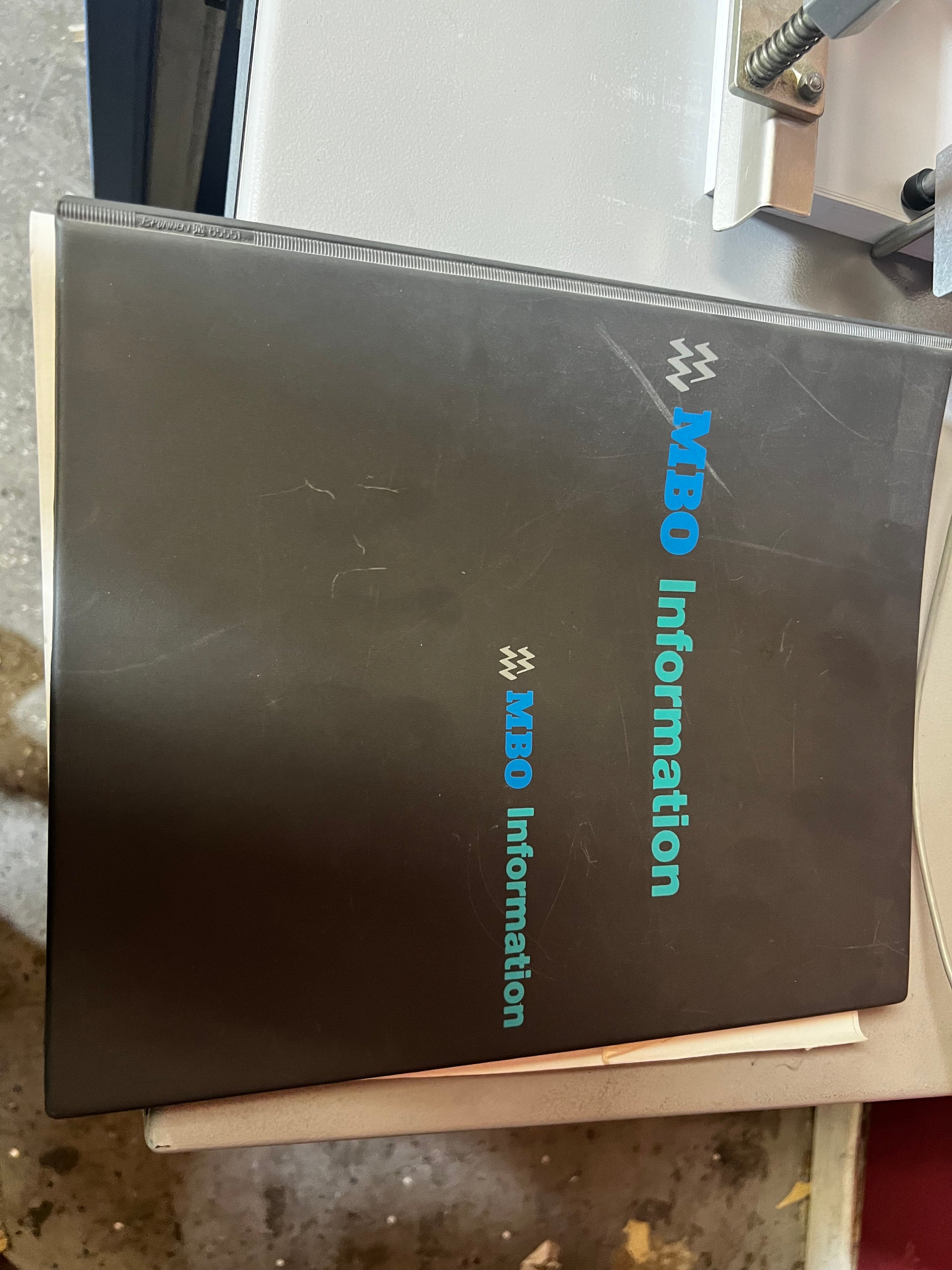 Used MBO B118 Paper Folder Commercial Finishing Machine – AA&D PressExchange
