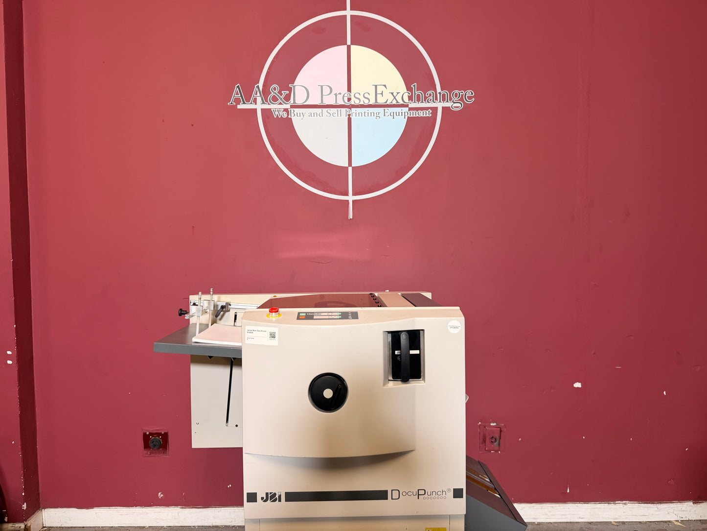 Used James Burn P33 DocuPunch 4:1 Die side angle view – AA&D PressExchange