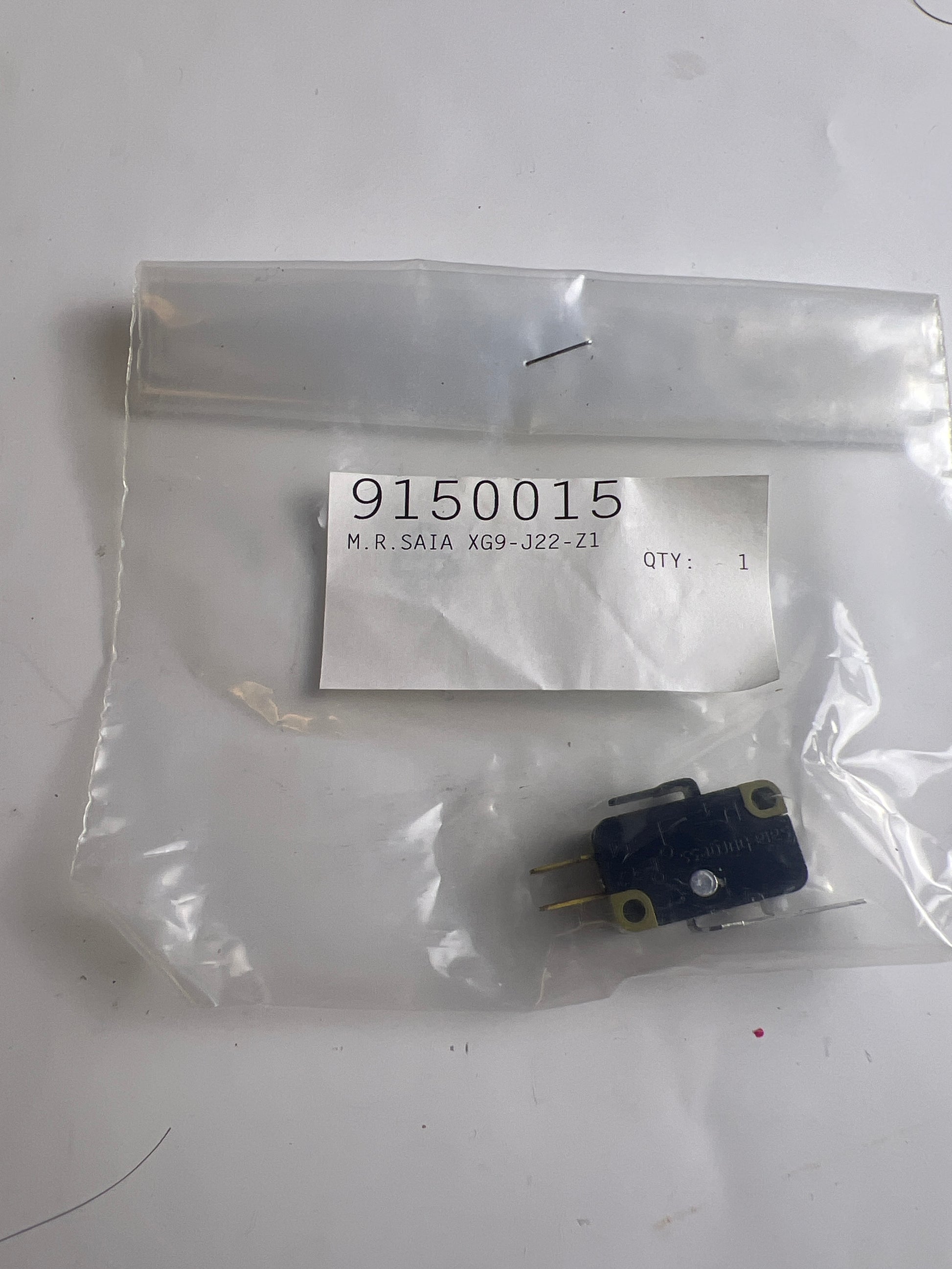 C.P. Bourg 9150015 SAIA XG9-J22-Z1 Micro Switch - AA&D PressExchange