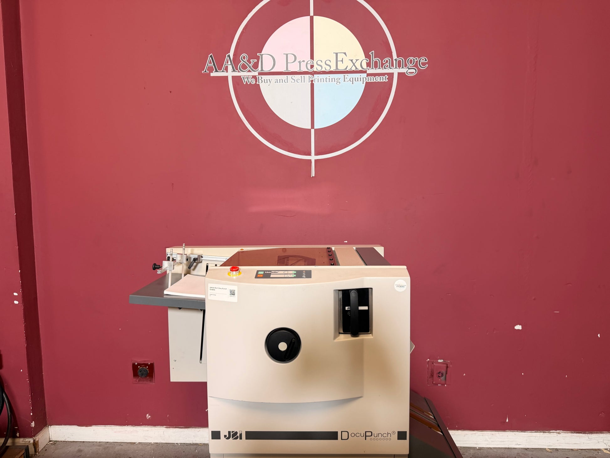 Used James Burn P33 DocuPunch 4:1 Die front view – AA&D PressExchange