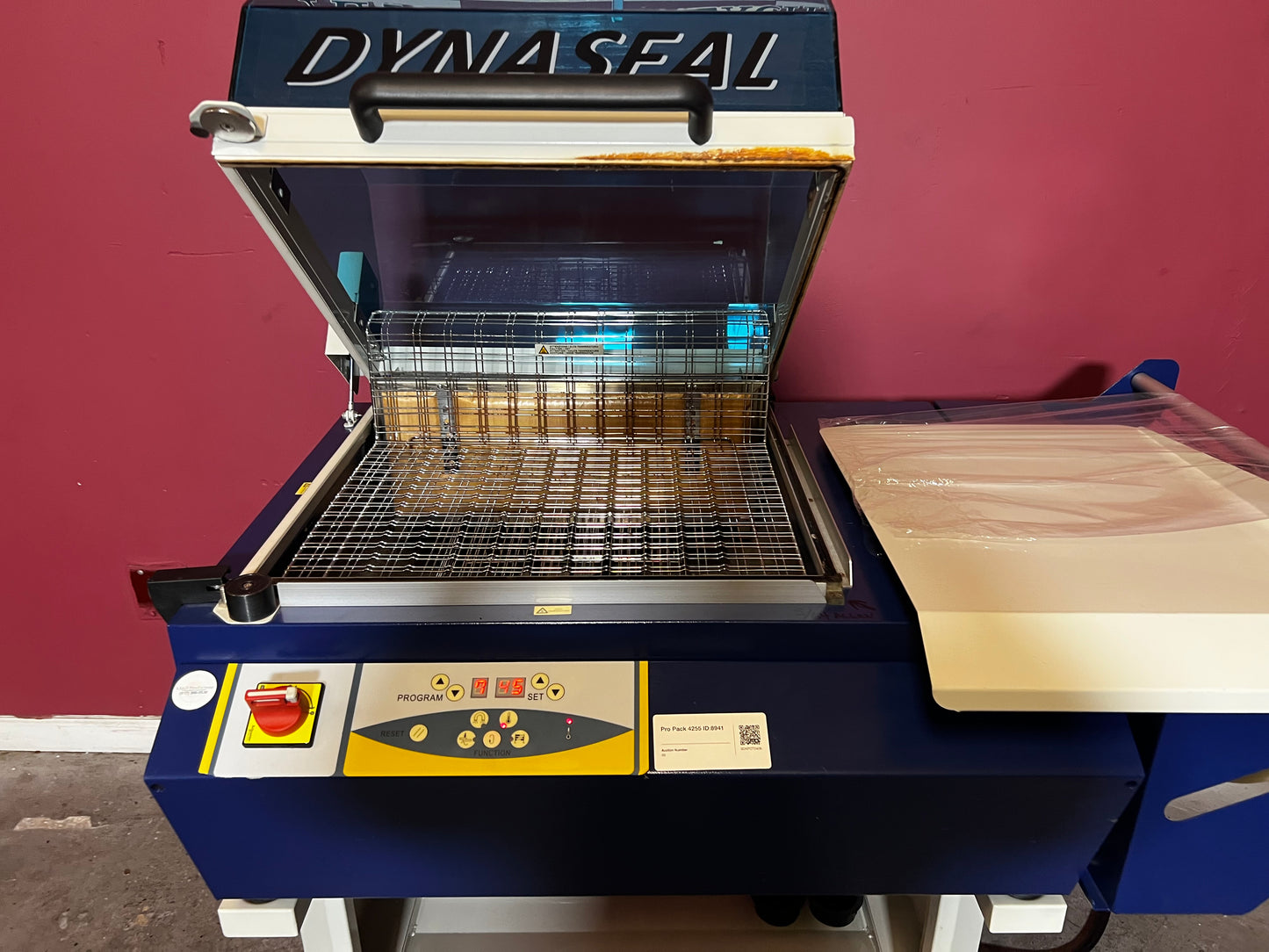 Used Dynaseal Shrink Wrapper close-up of sealing jaws and safety features – AA&D PressExchange