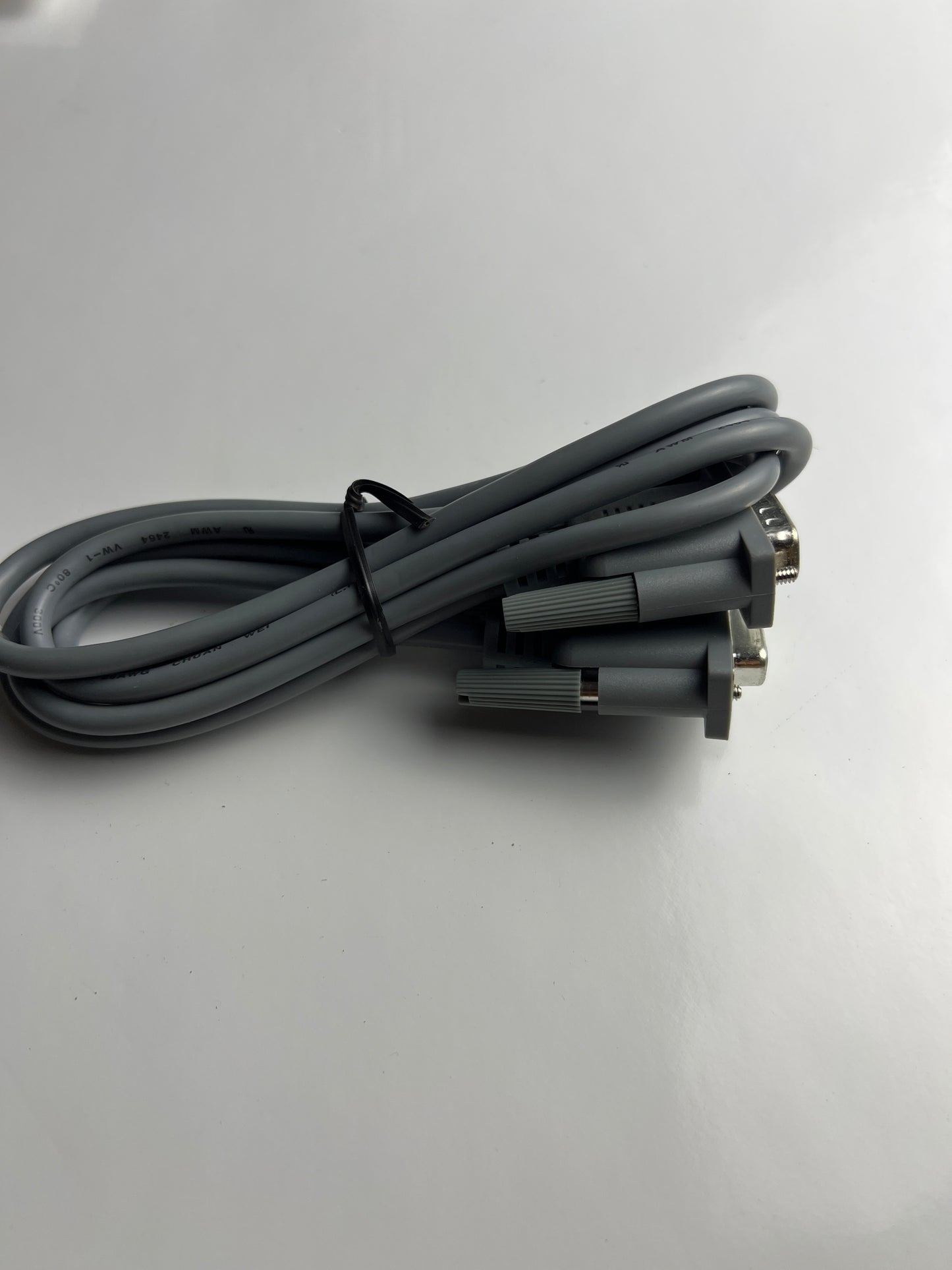 Plockmatic communication cable