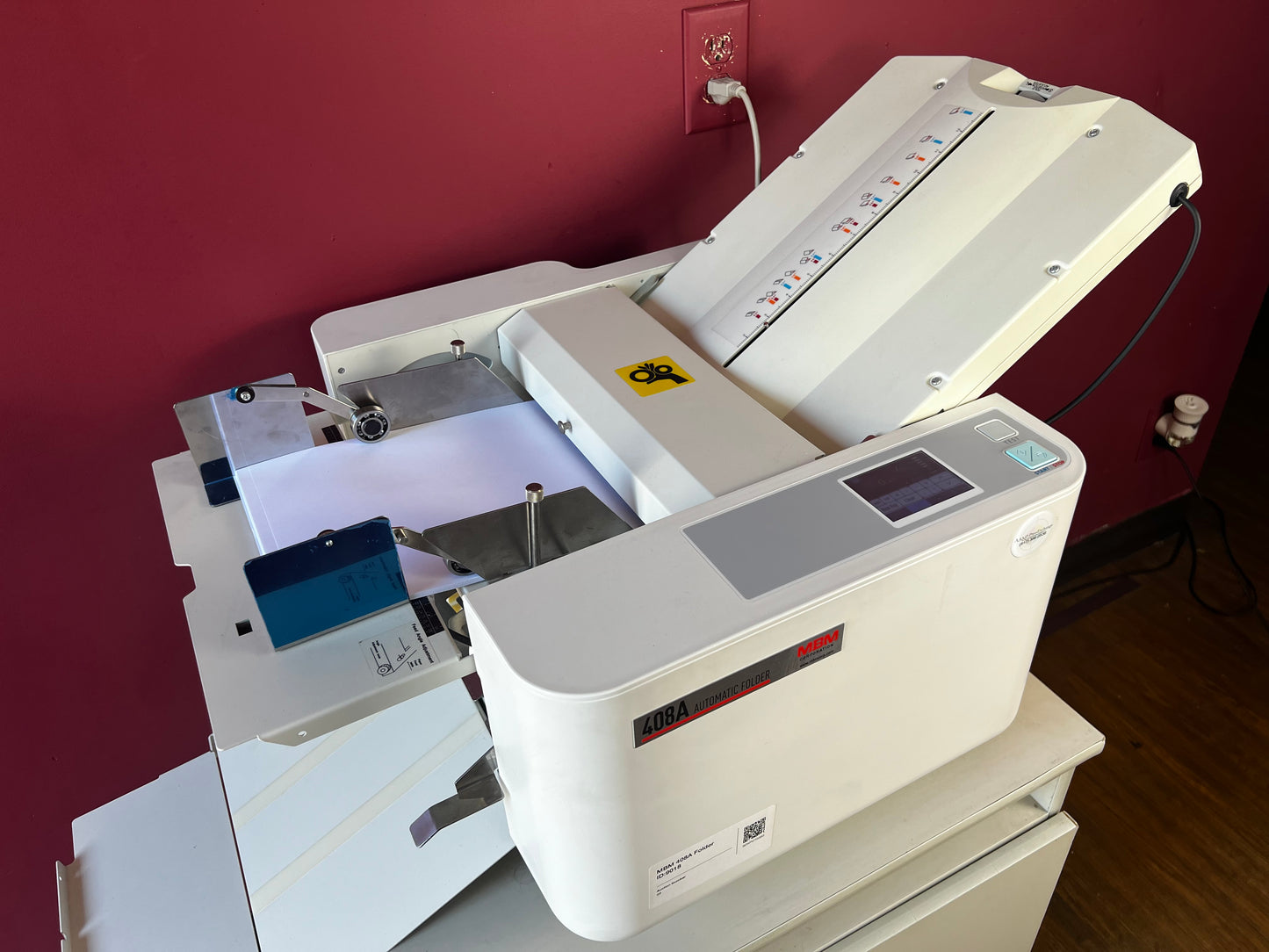 AA&D PressExchange Used MBM 408A desktop paper folder with storage for 12 programmable custom jobs