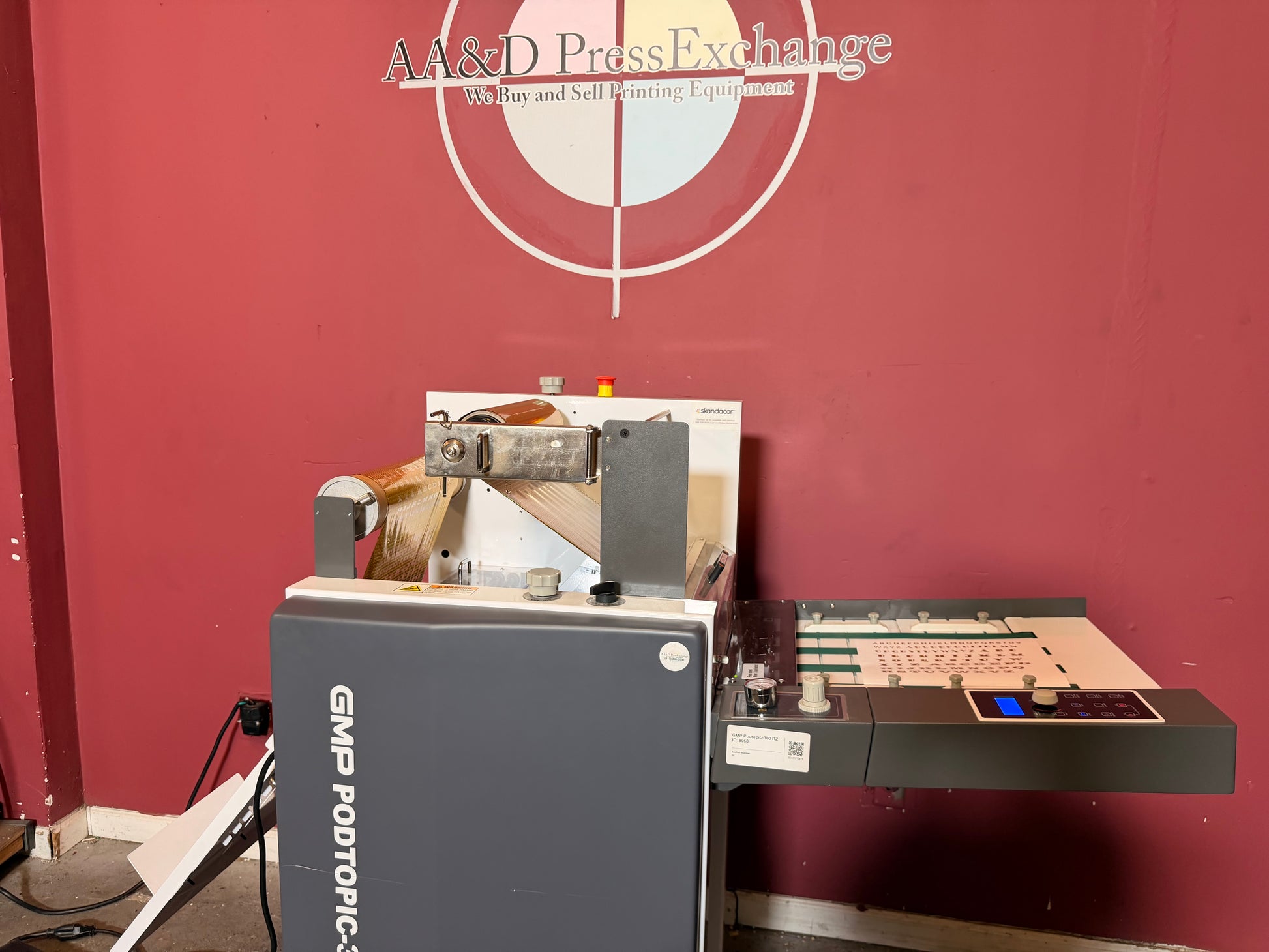 Used GMP PODTOPIC-380 RZ Laminator Foiler control panel close-up – AA&D PressExchange