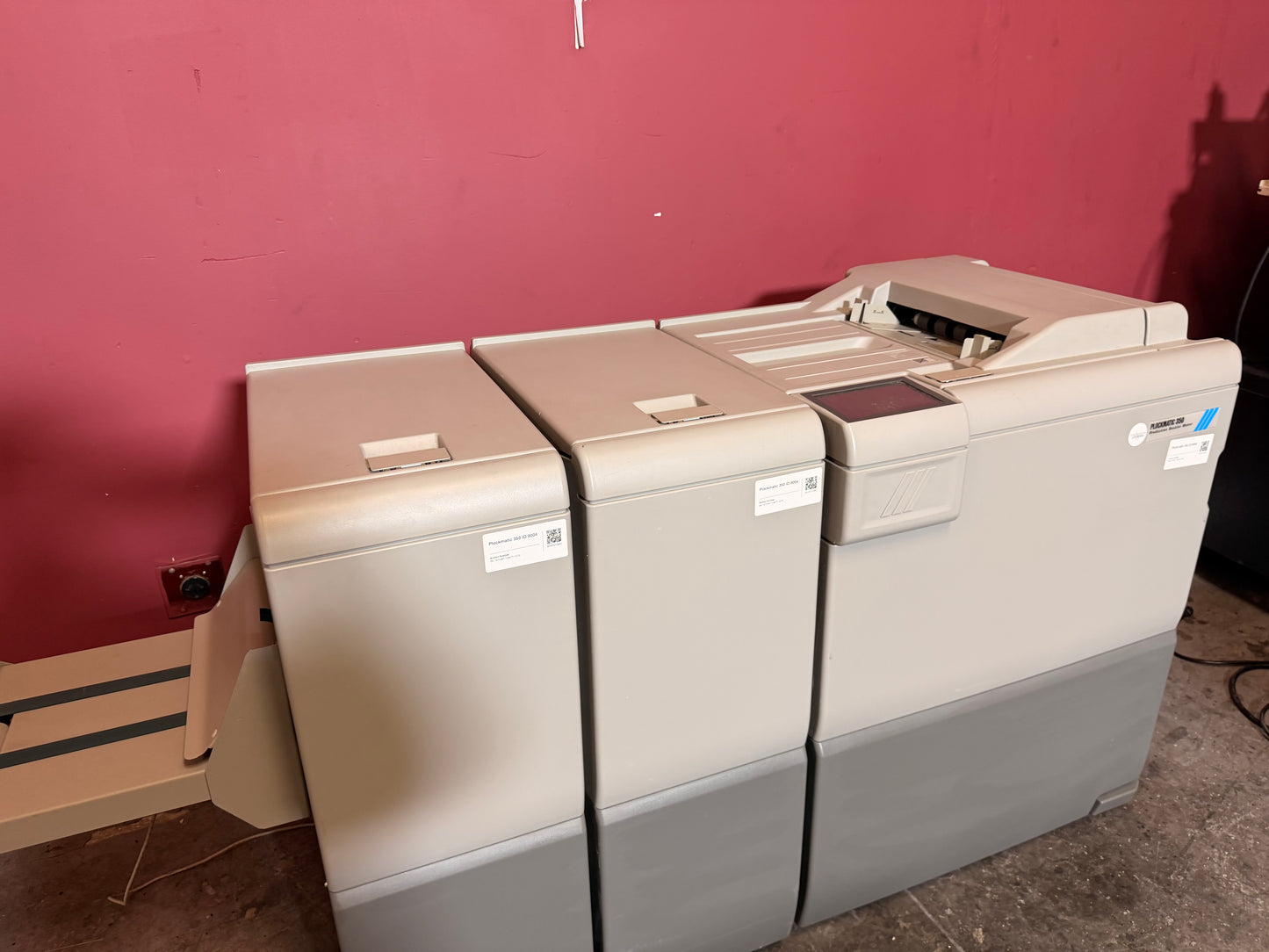 2k Meter Warranty! Plockmatic 350 Stitch/Fold/Square Back/Trim !Video!