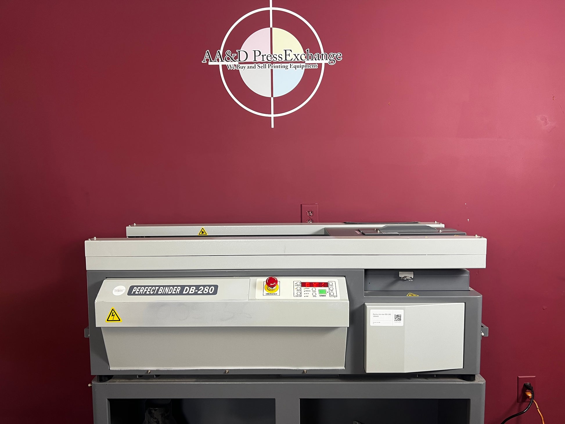 Used Duplo DB-280 professional perfect binder for print finishing – AA&D PressExchange