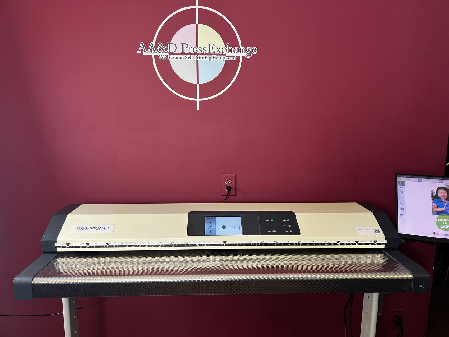 Used Image Access WideTek 44 wide-format scanning system overview | AA&D PressExchange