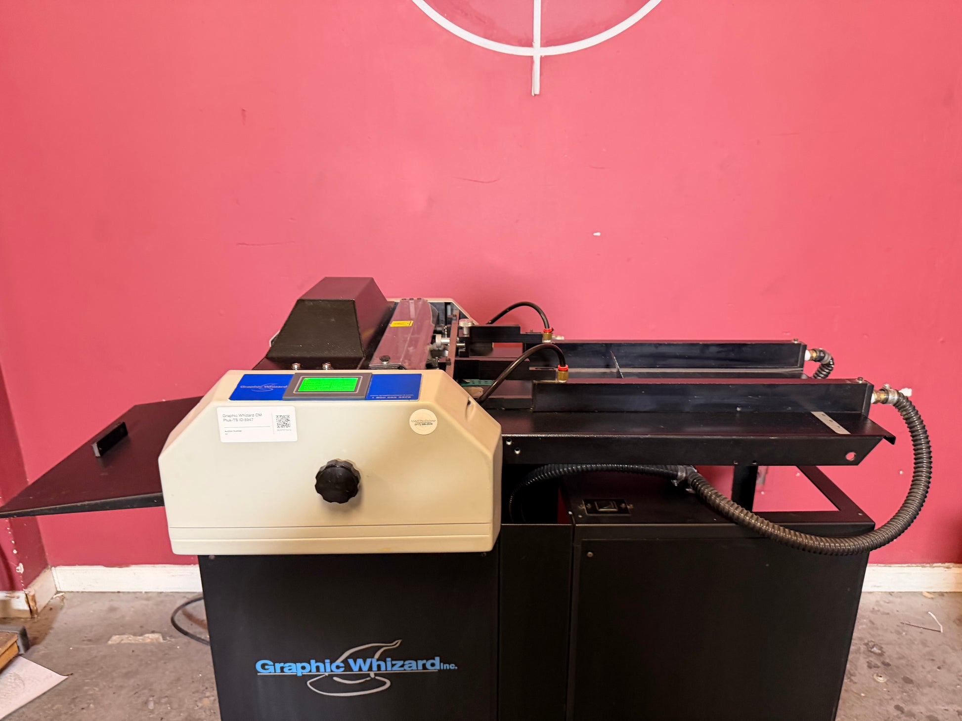 Used Graphic Whizard CreaseMaster Plus finishing equipment side view – AA&D PressExchange