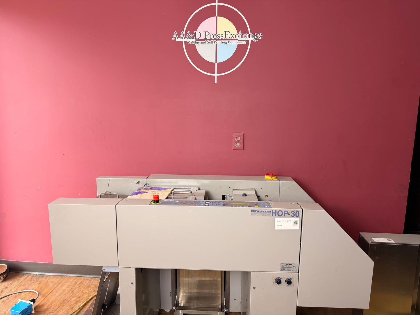 Used Horizon HOF-30 High Speed Off-Line Feeder compatible with Horizon StitchLiner systems