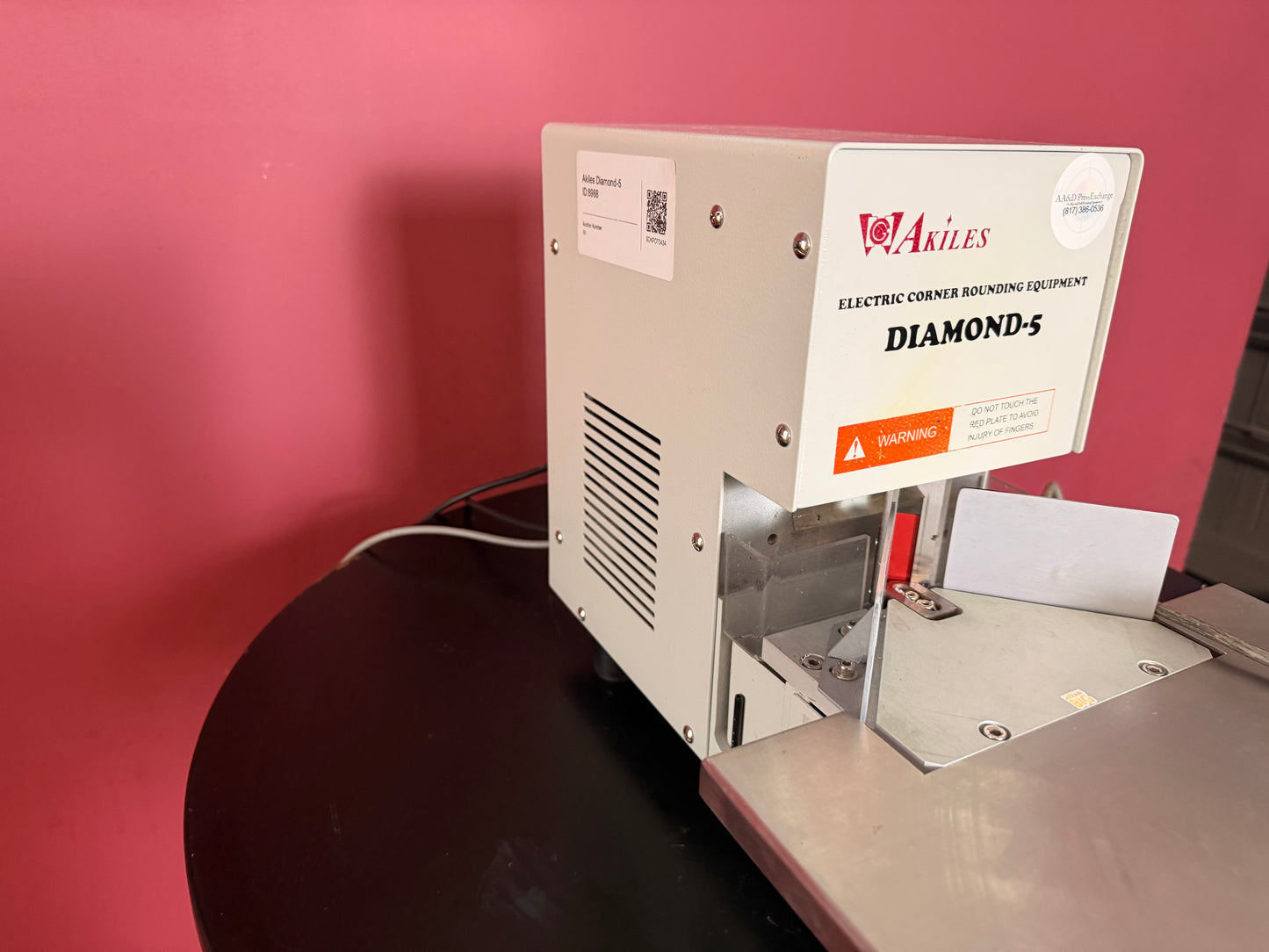 Used Akiles Diamond-5 corner rounder detail view of lever mechanism and handle grip – AA&D PressExchange