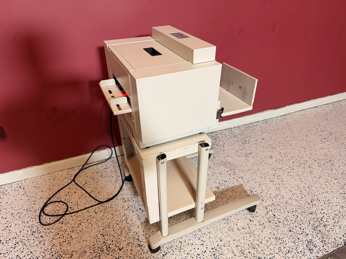 Plockmatic PL104 Squarefold
