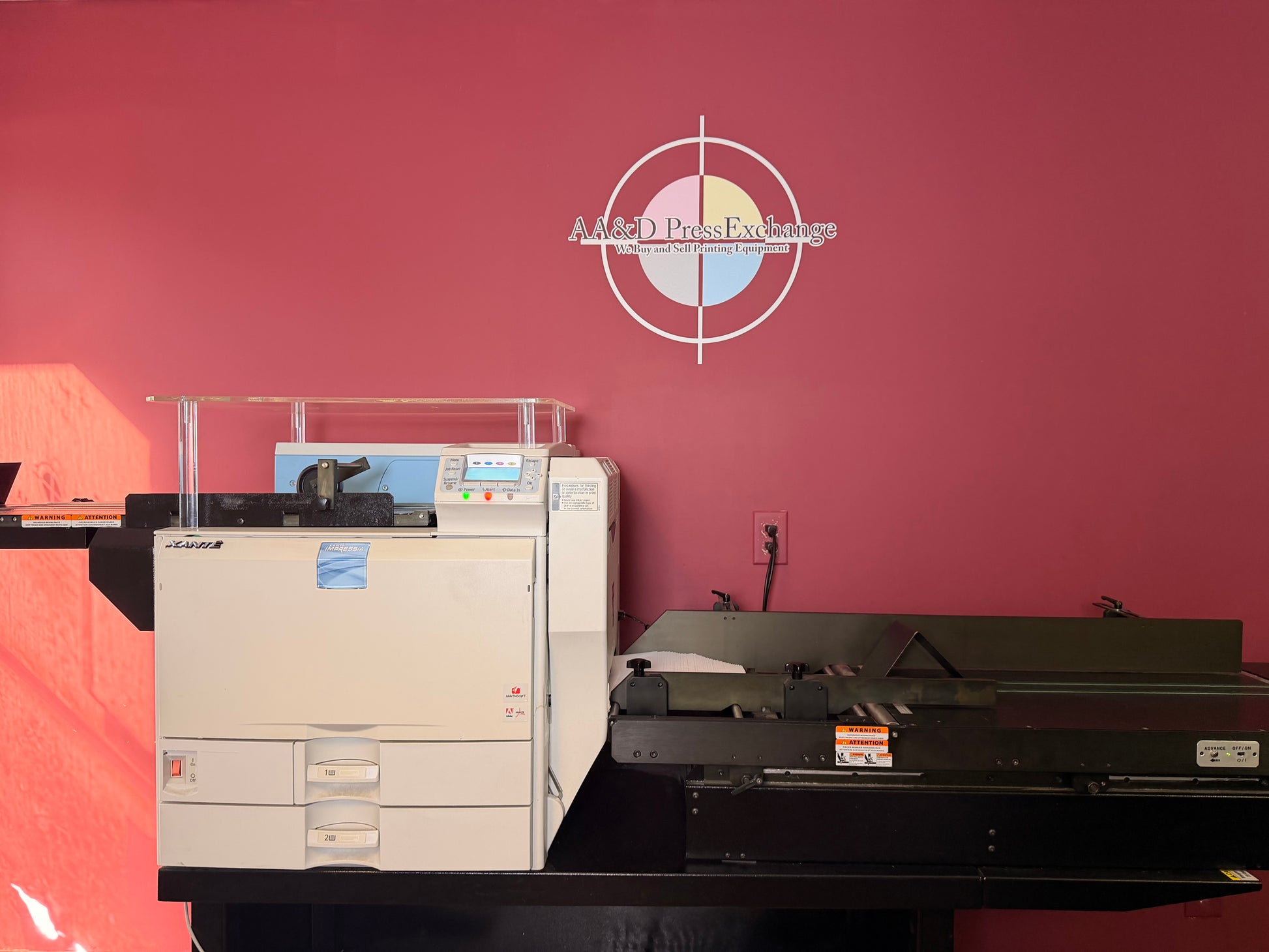 Used Xante Impressia 207 high-speed envelope printing press by AA&D PressExchange – output tray view