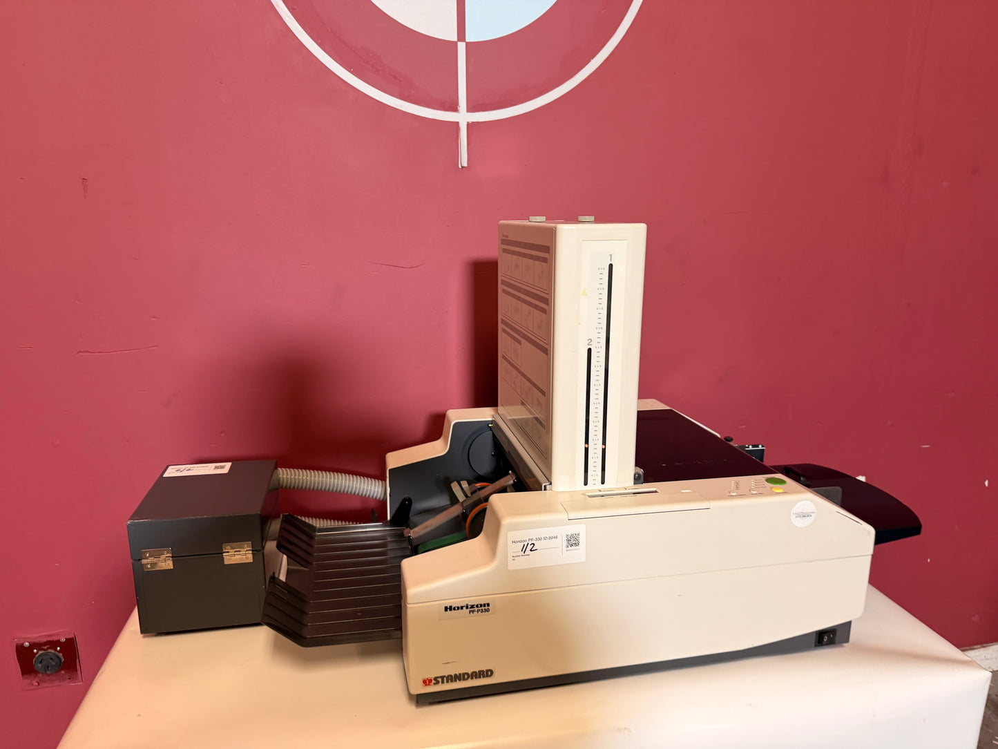 Used Horizon PF-P330 precision paper folder with push-button setup – AA&D PressExchange