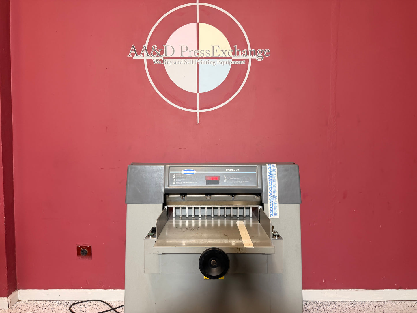 Challenge Model 20 Hydrualic Paper Cutter
