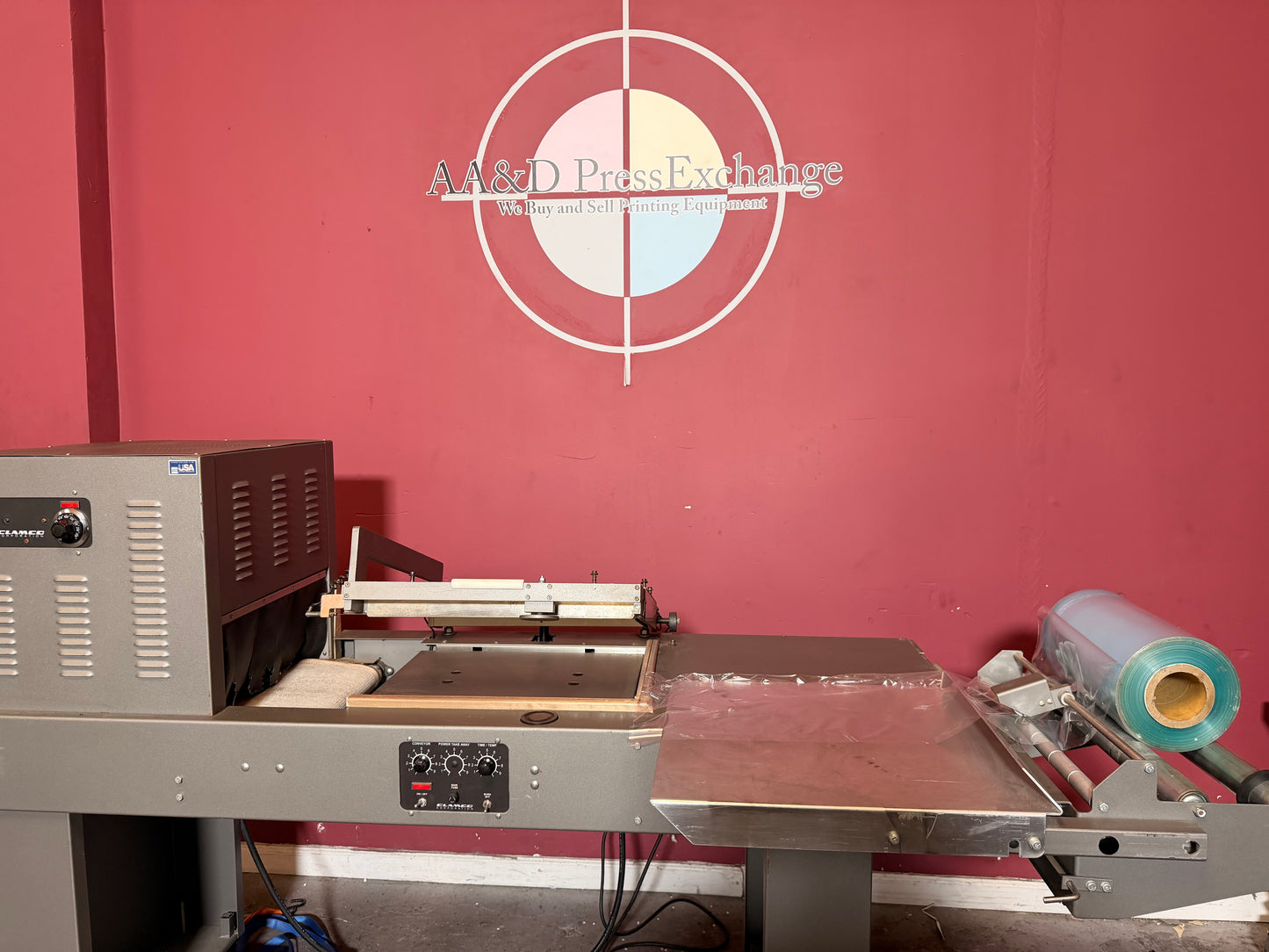 Used Clamco shrink wrap combo system conveyorized heat tunnel packaging equipment