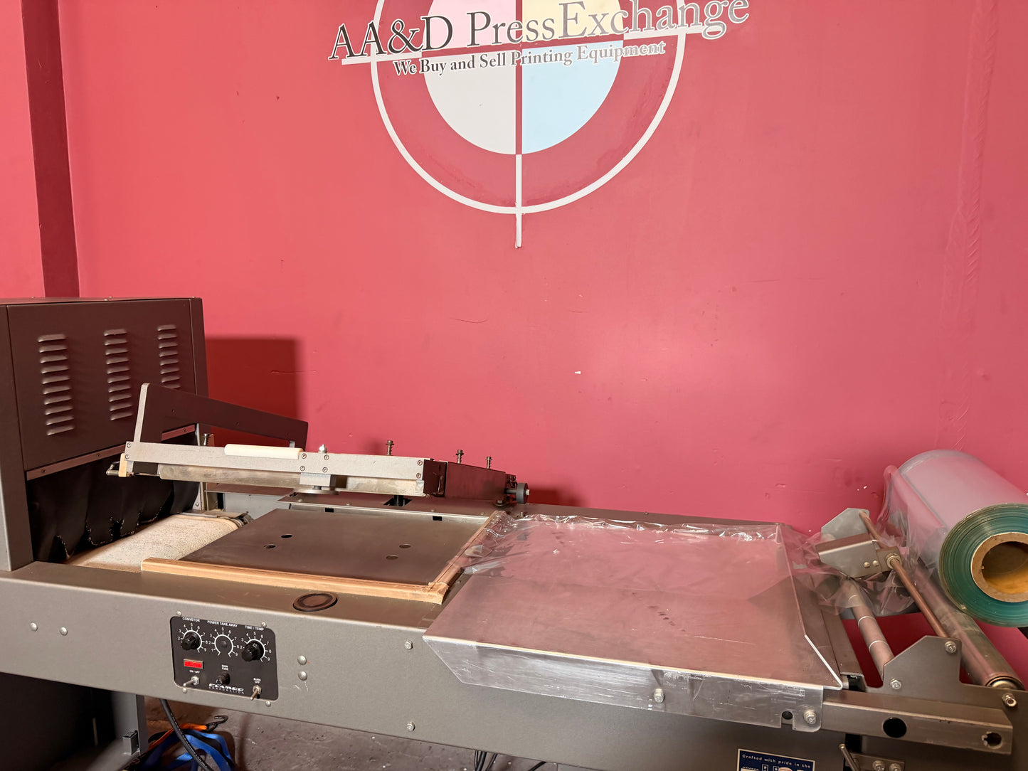 Used Clamco combo shrink wrapper for PVC and polyolefin film packaging