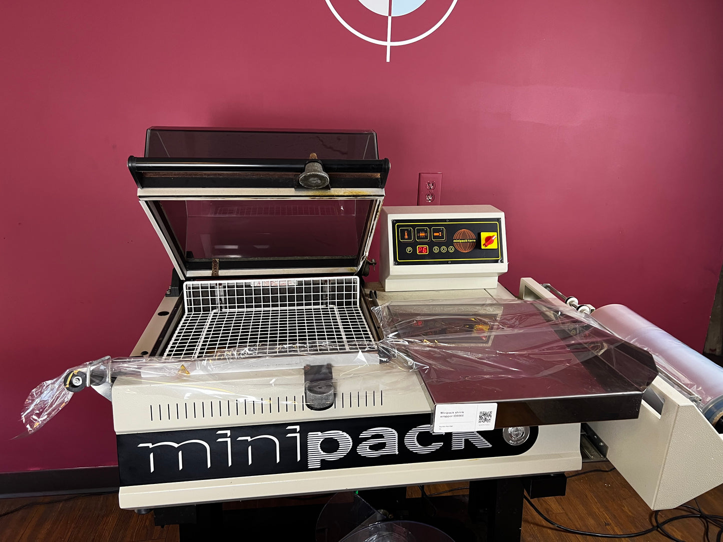 Used Minipack FM-75 Digit shrink wrap machine control panel close-up | AA&D PressExchange