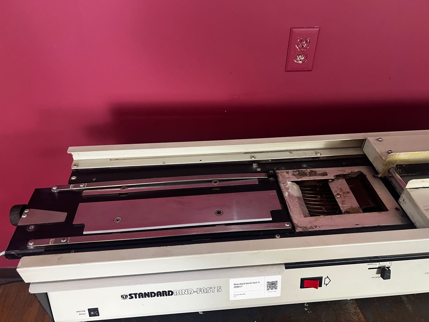 Used Standard BindFast 5 tabletop binder with glue spine binding system – AA&D PressExchange
