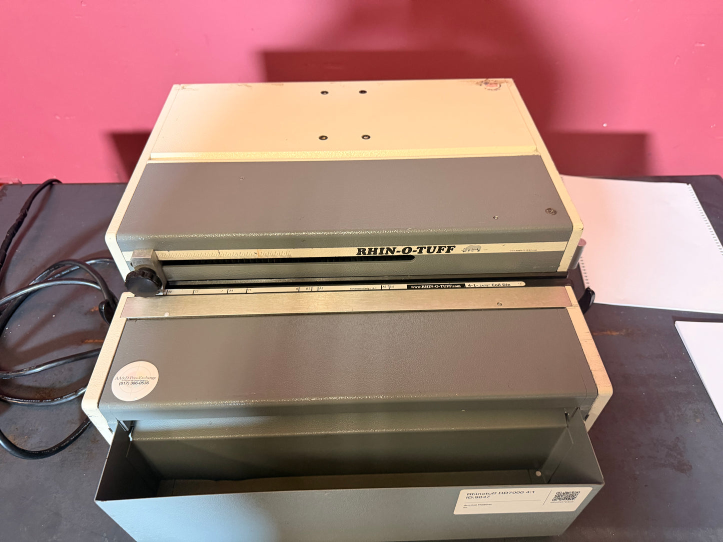 RHIN-O-TUFF HD7000 Paper Punch Machine w/ 4:1