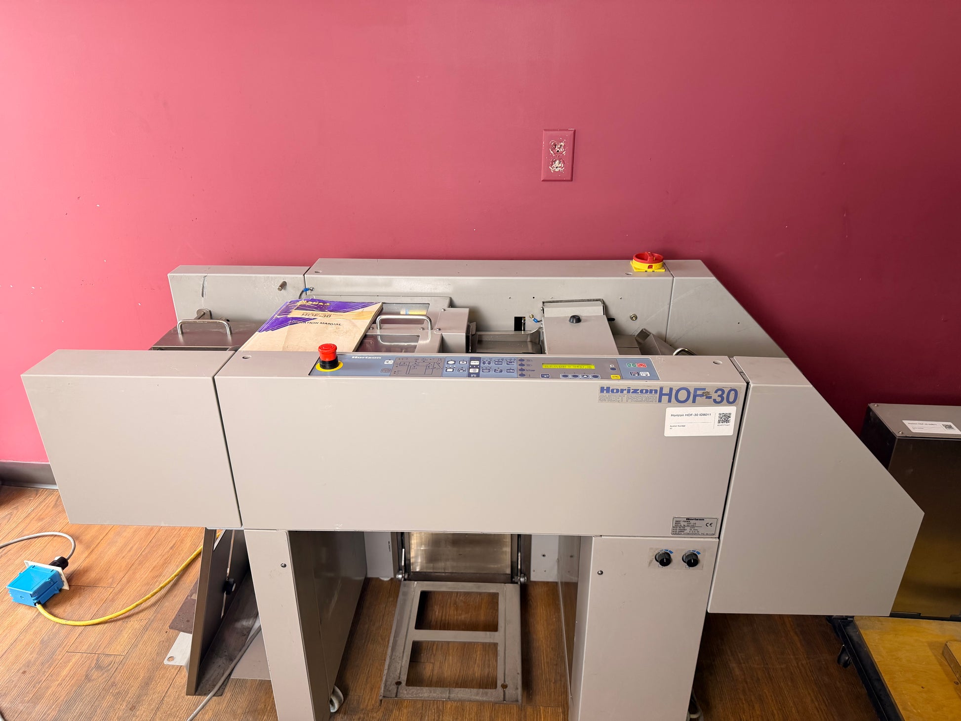 Used Horizon HOF-30 High Speed Off-Line Feeder high-speed paper feeding mechanism detail