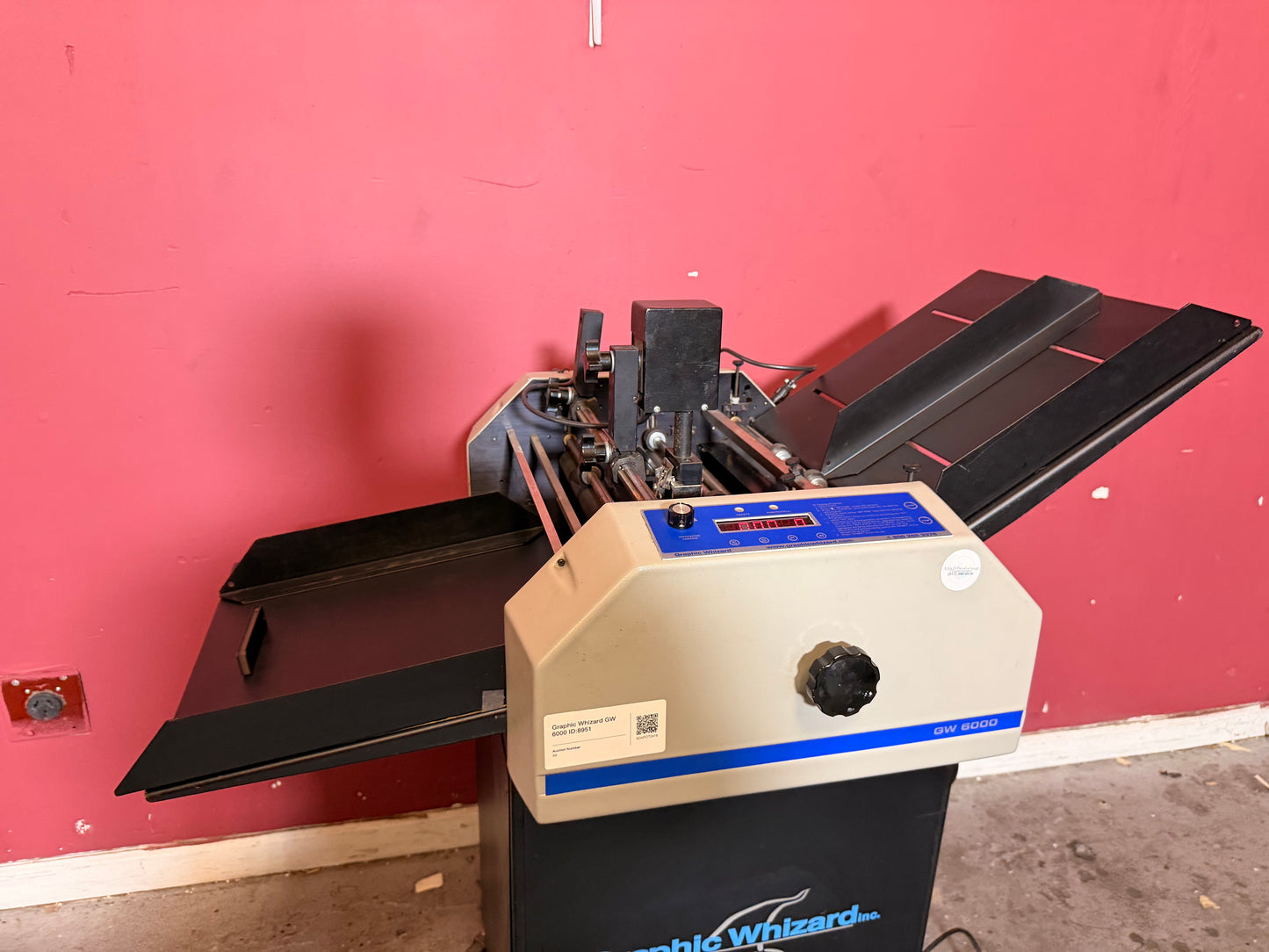 Used Graphic Whizard GW6000 professional finishing machine with feed table – AA&D PressExchange