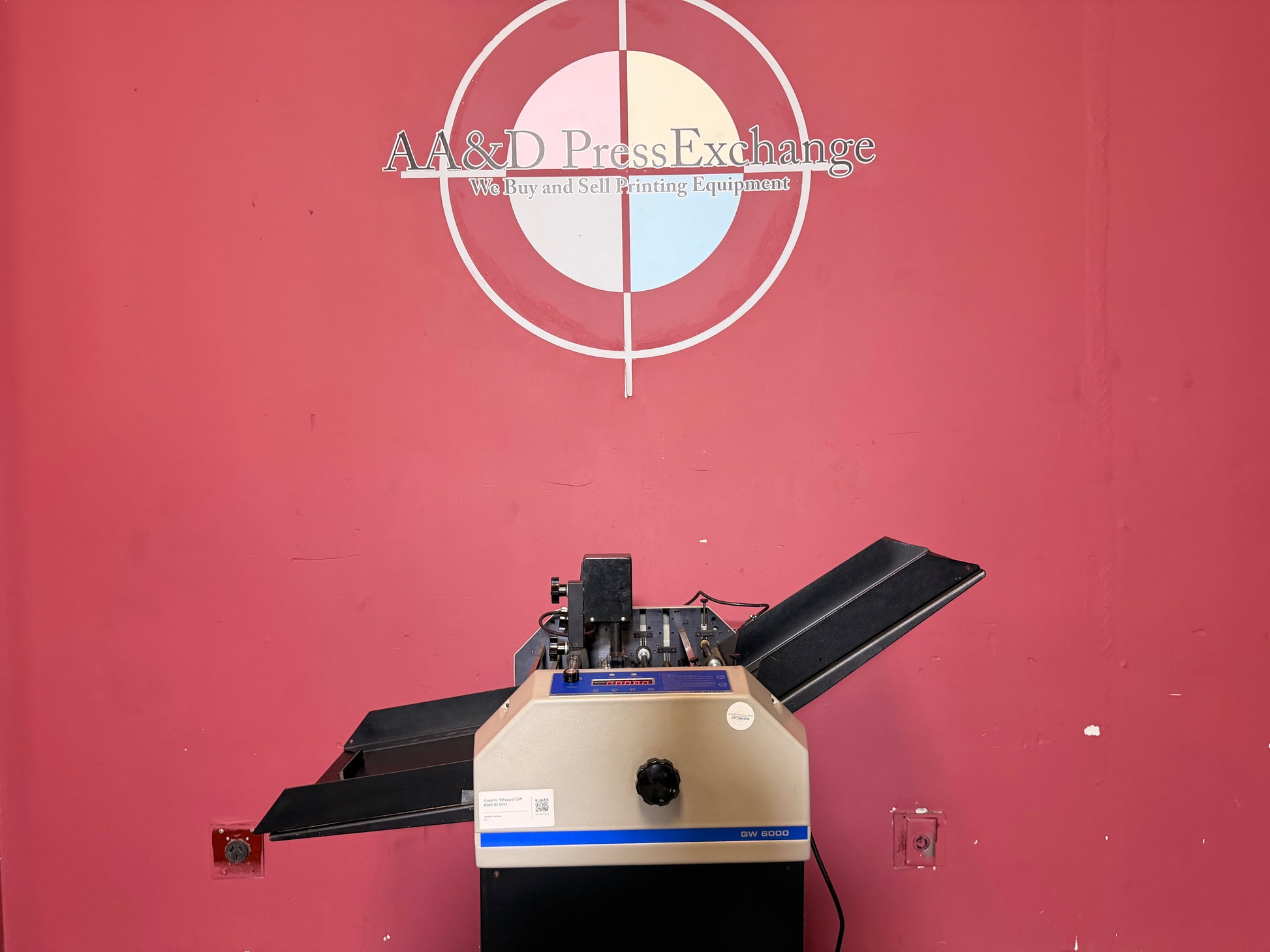 Used Graphic Whizard GW6000 automatic perforating and scoring system top view – AA&D PressExchange