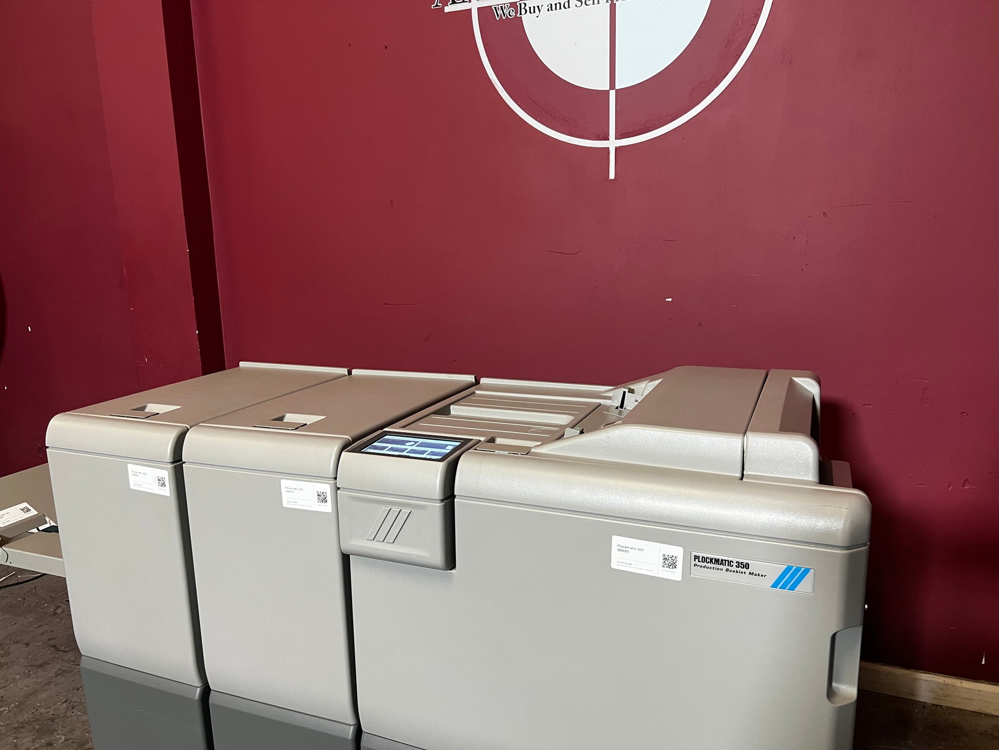 Used Plockmatic 350 64k meter booklet maker top-down view of square back trim unit – AA&D PressExchange