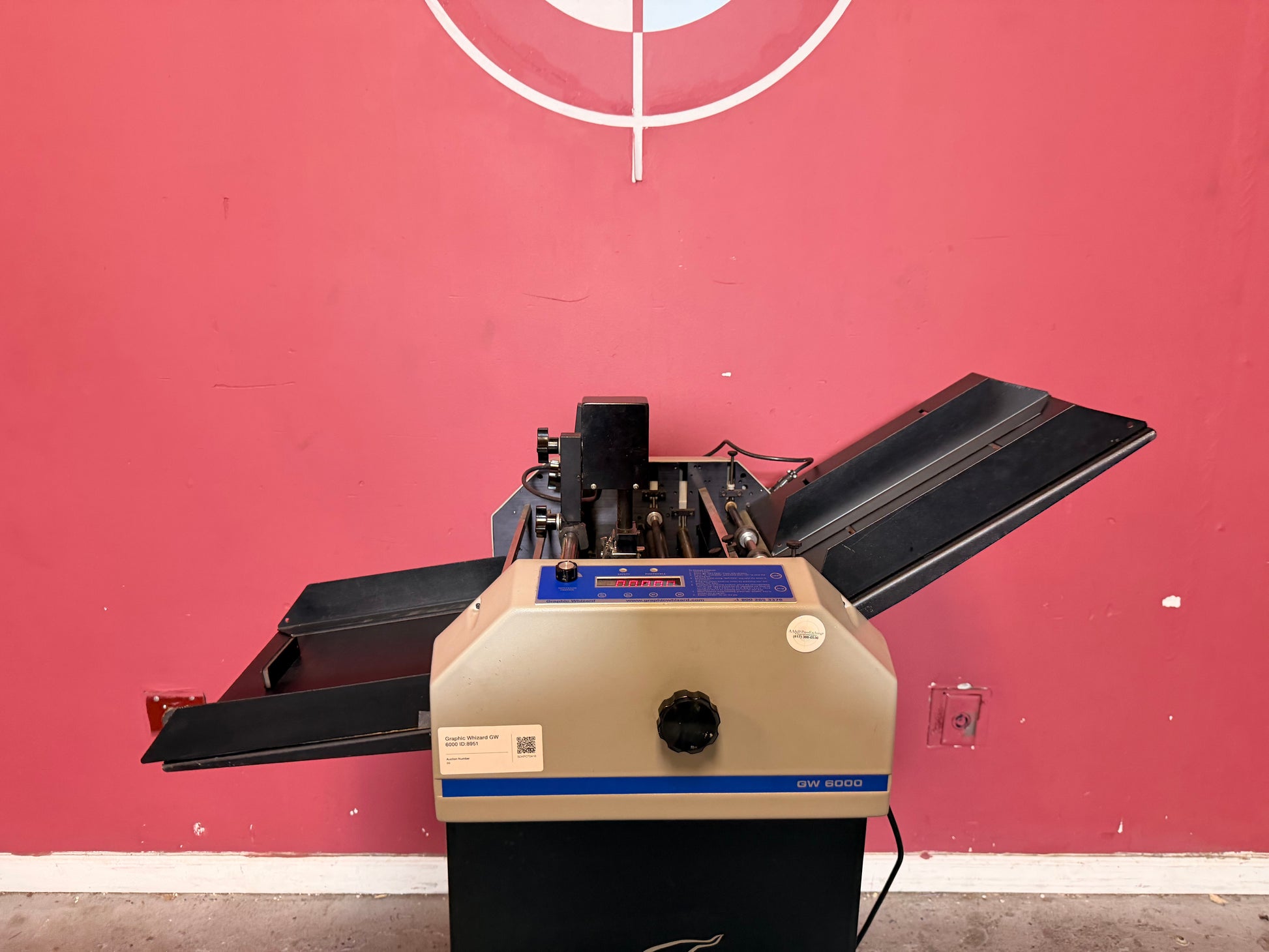 Used Graphic Whizard GW6000 numbering, perforating, and scoring machine side angle – AA&D PressExchange