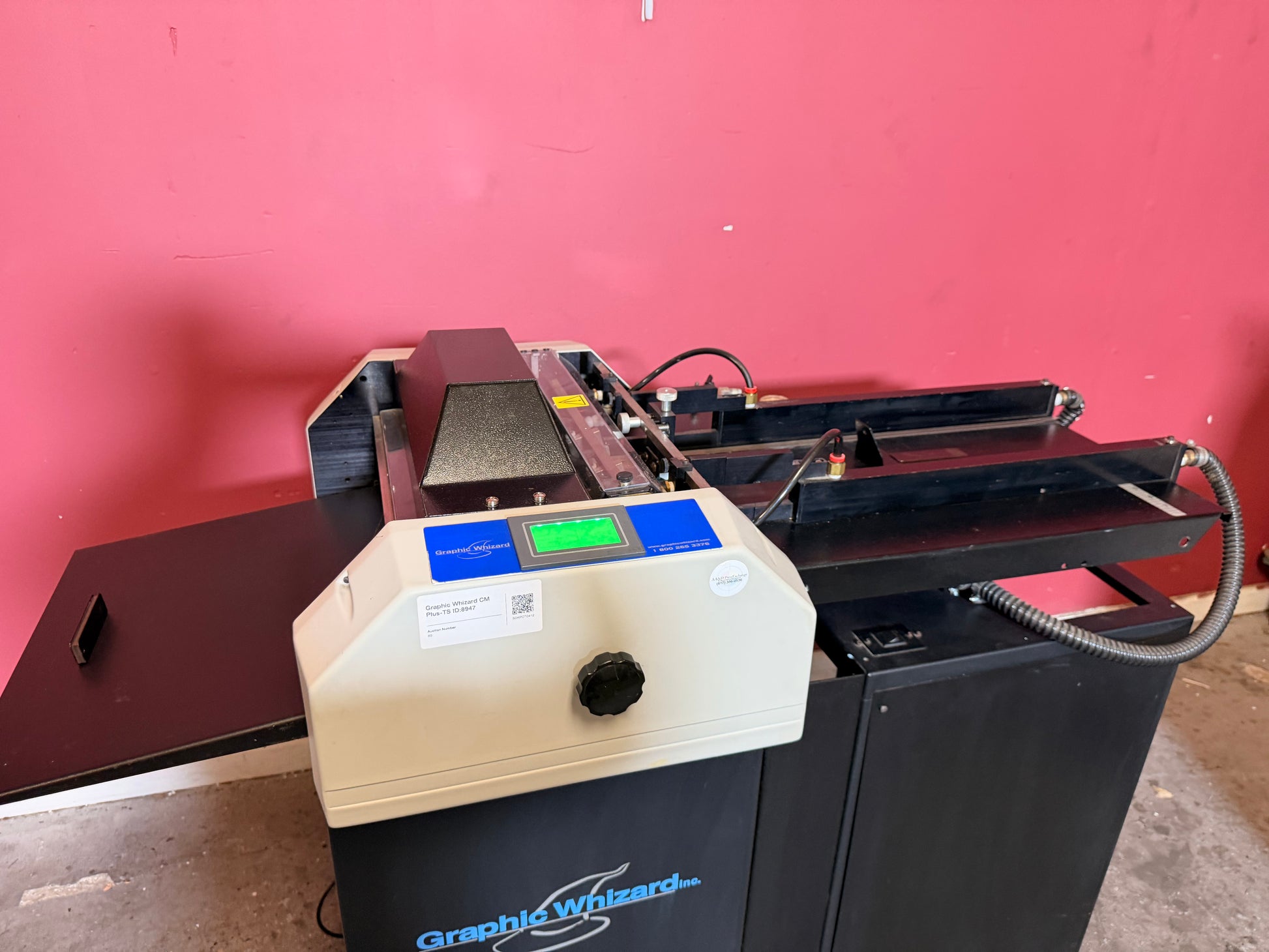 Used Graphic Whizard CreaseMaster Plus paper output tray and control panel – AA&D PressExchange