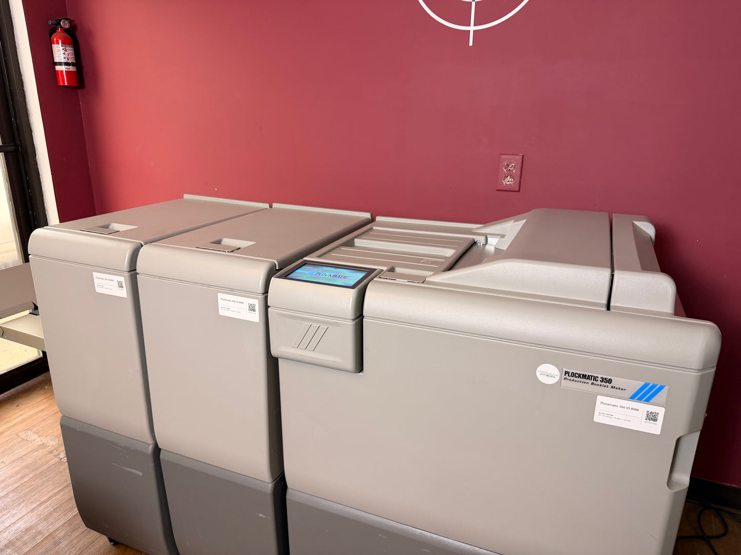 179k Meter Warranty! Plockmatic 350 Stitch/Fold/Square Back/Trim !Video!