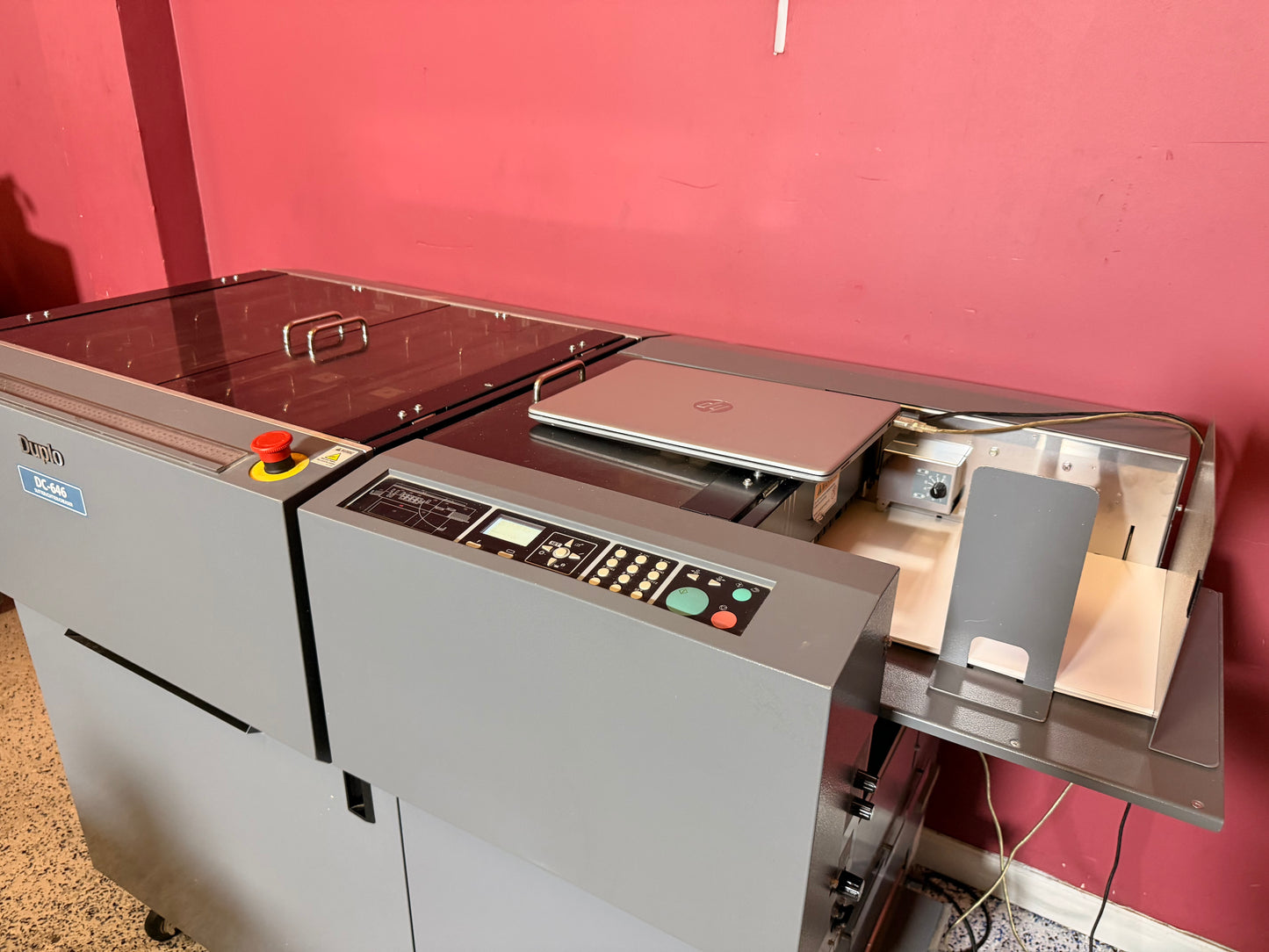 Duplo DC-646 Slitter/Cutter/Creaser with Software