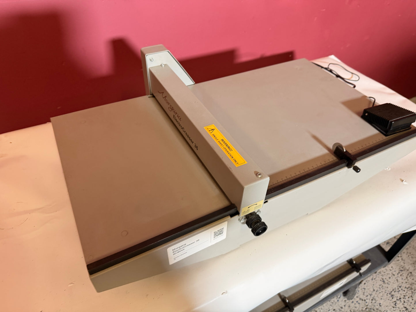 Morgana ElectroCreaser 36