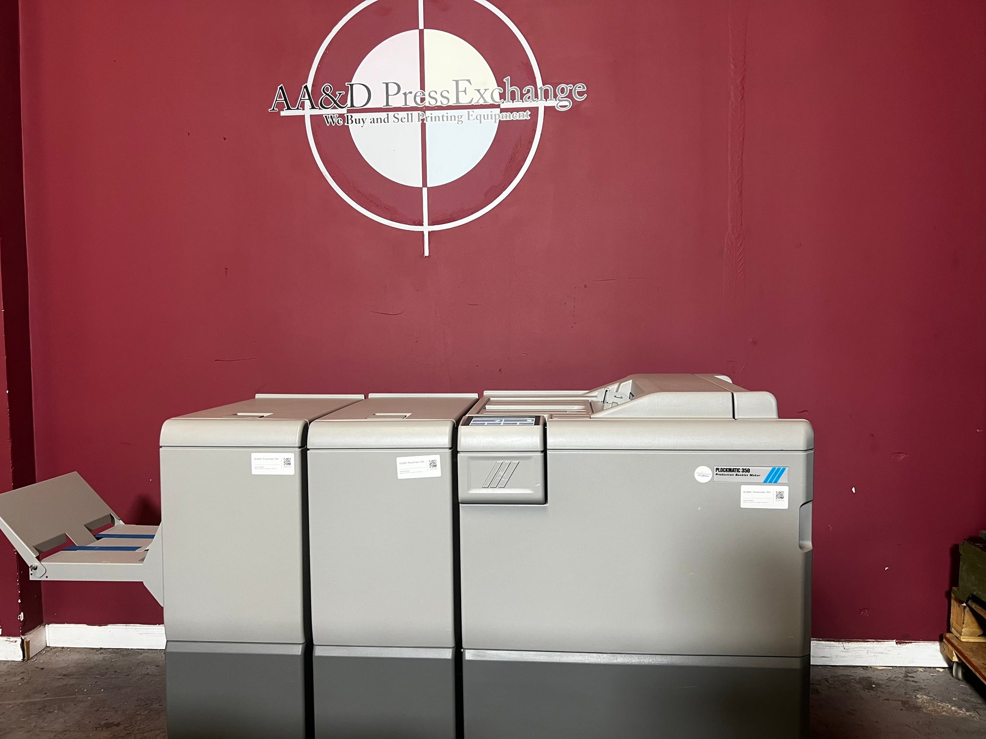 Used Plockmatic 350 bookletmaker LOW METER 167k close-up of square back operation – AA&D PressExchange