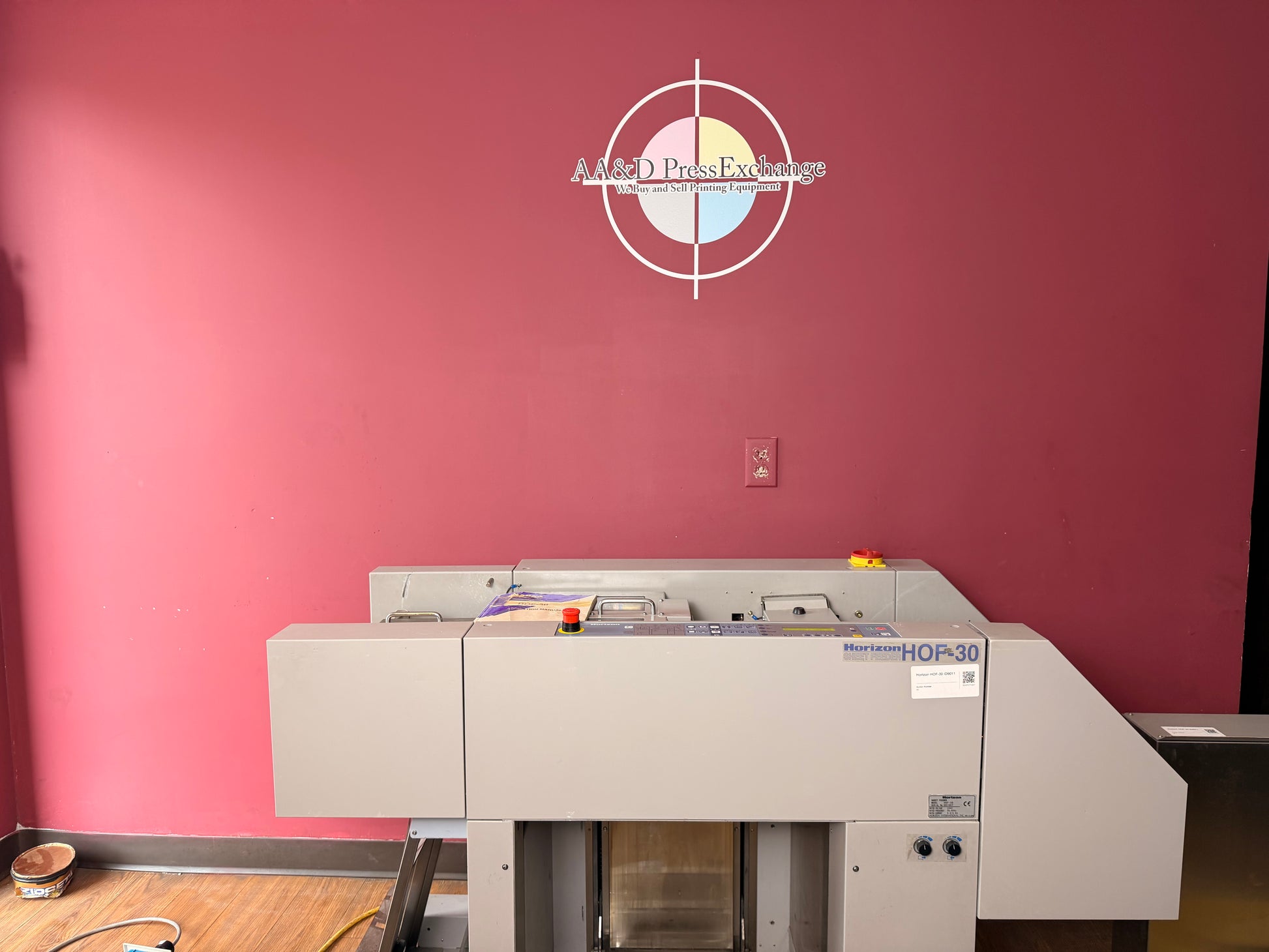 Used Horizon HOF-30 High Speed Off-Line Feeder front view industrial digital print sheet feeder