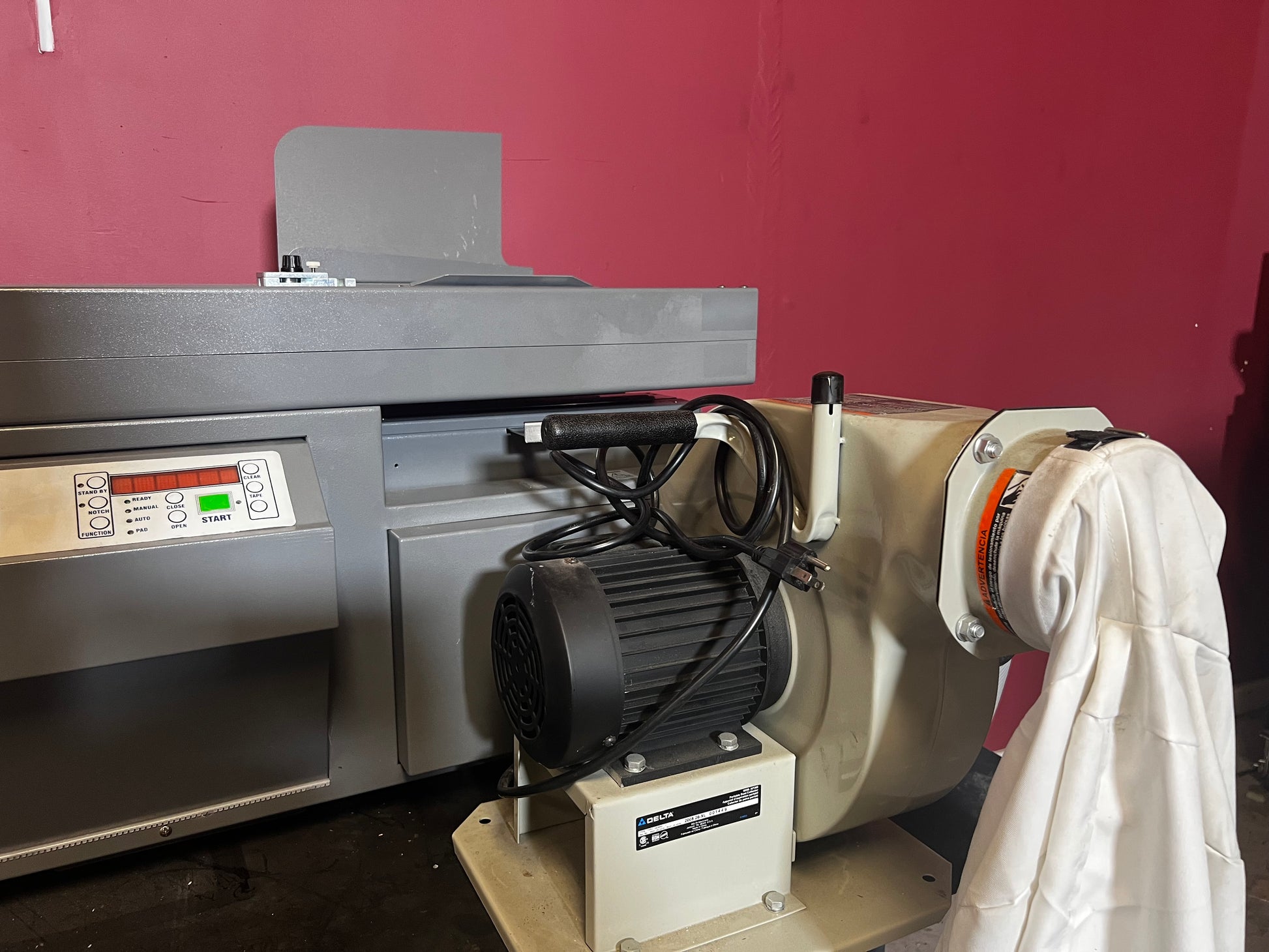 Used Duplo DB-280 short-run perfect binder for note pads and books – AA&D PressExchange