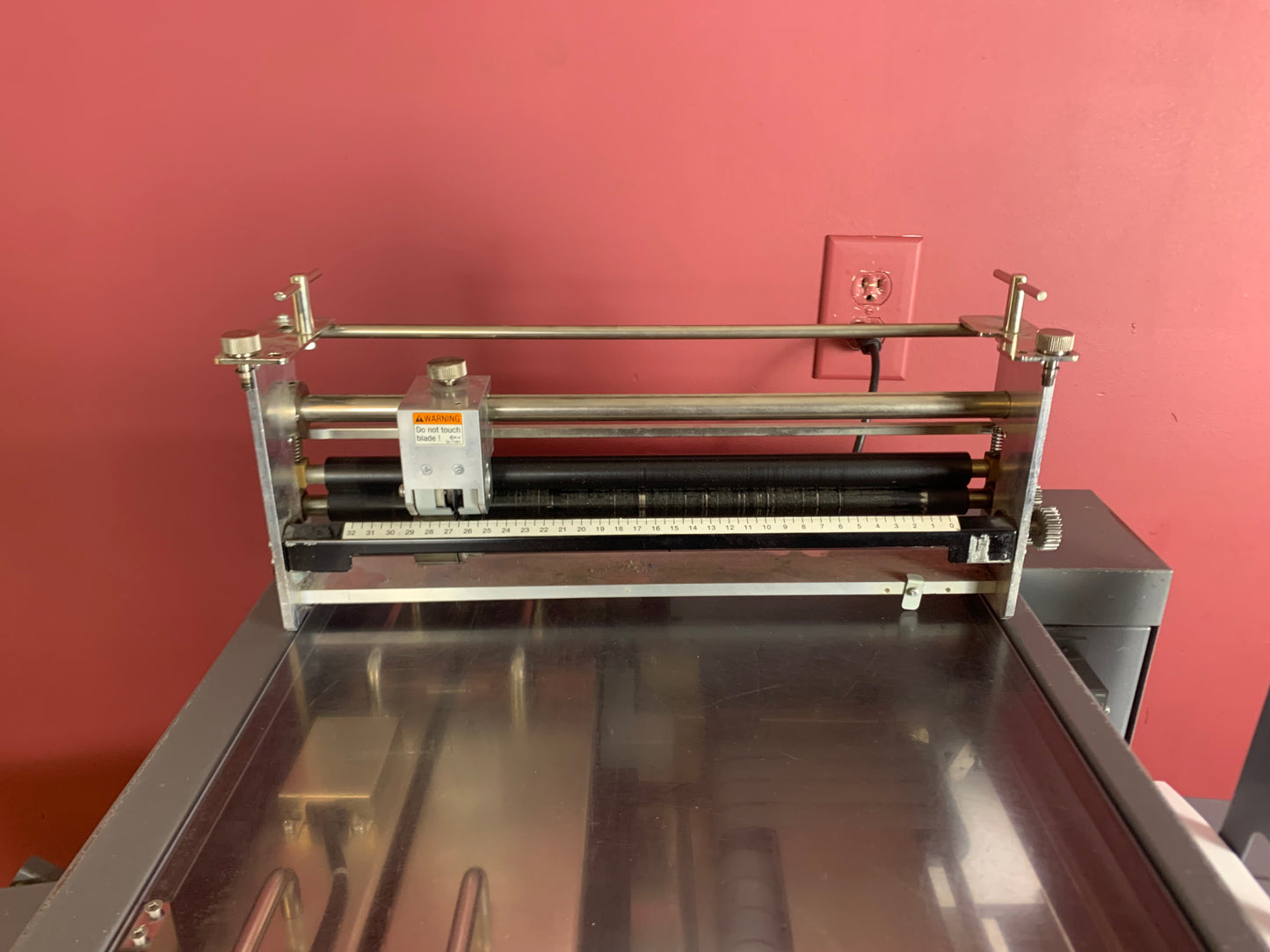 Used Duplo DC-445 DuCreaser automatic creasing system with touch panel – AA&D PressExchange