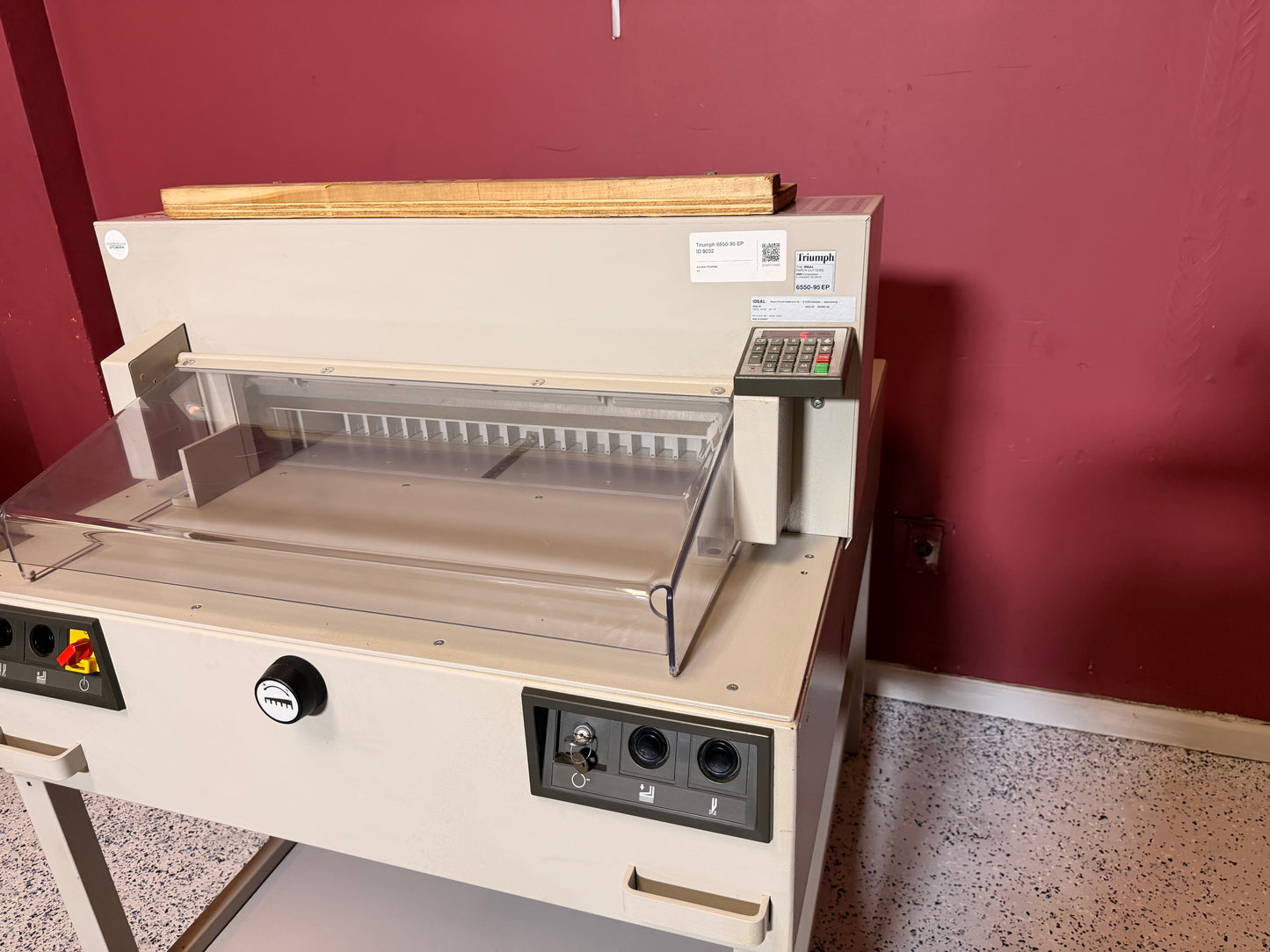 Triumph Ideal 6550-95 paper cutter for sale handling large format sheets