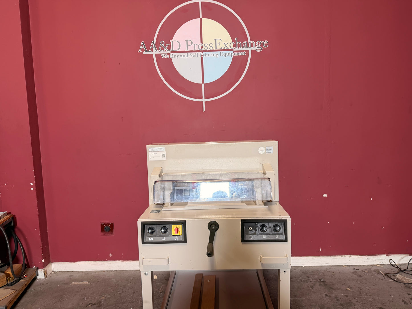 Used Triumph 4850-95 showing optical cutting line and LED guide – AA&D PressExchange