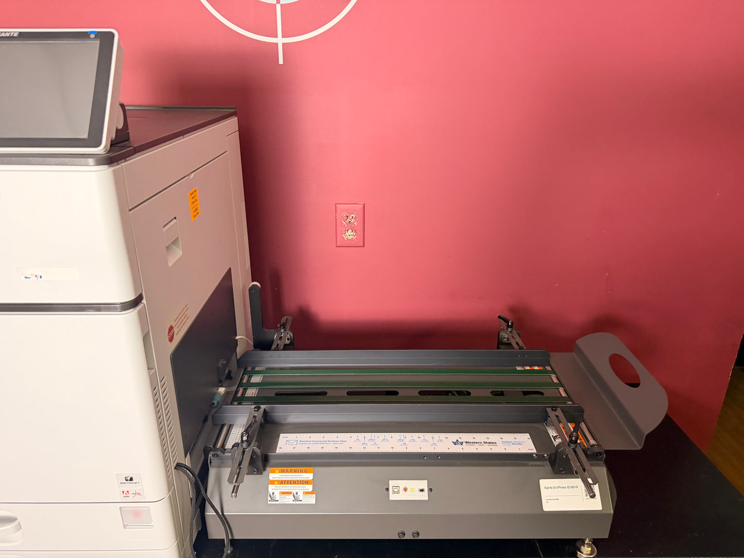 Used Xante En Press Envelope Printer Low meter 3K envelope feeding system detail