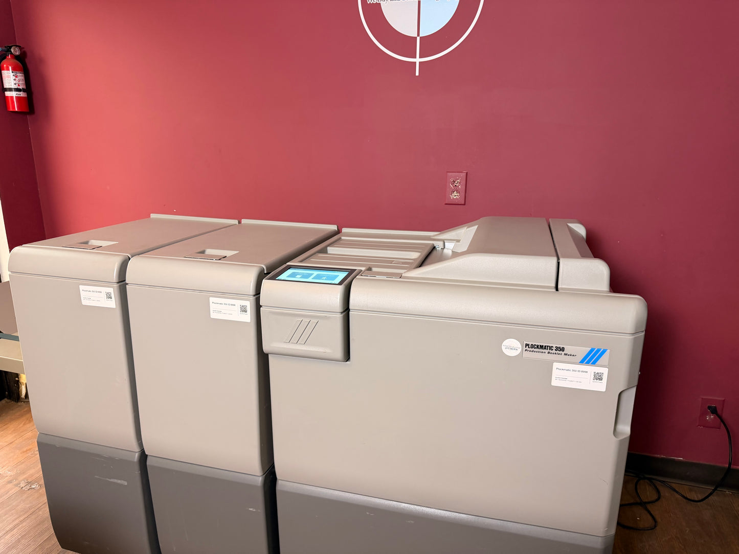 179k Meter Warranty! Plockmatic 350 Stitch/Fold/Square Back/Trim !Video!