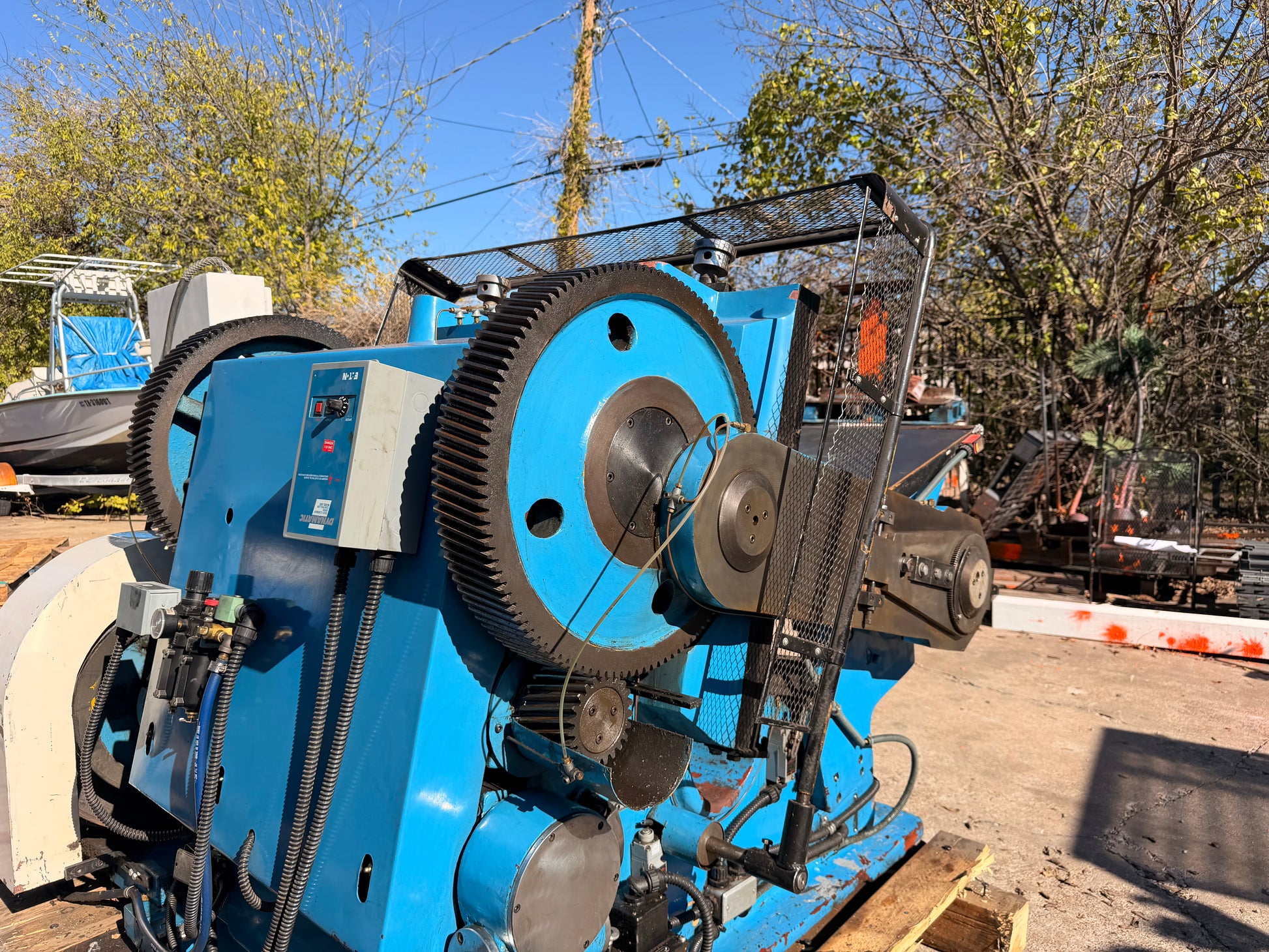 Used Standard Paper Box 29x42 platen clamshell die cutter machine by AA&D PressExchange