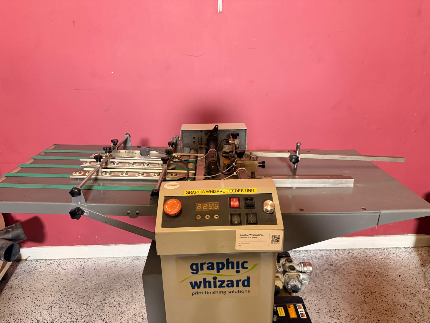 Graphic Whizard UPG450PF Pile feeder