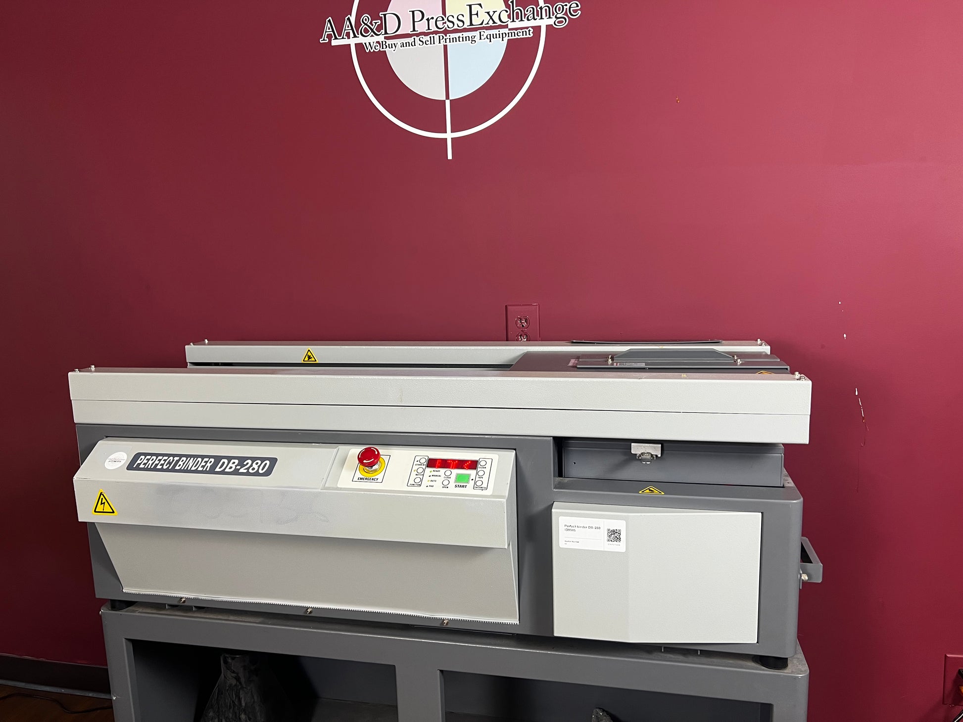 Used Duplo DB-280 compact perfect binder for self-published books – AA&D PressExchange