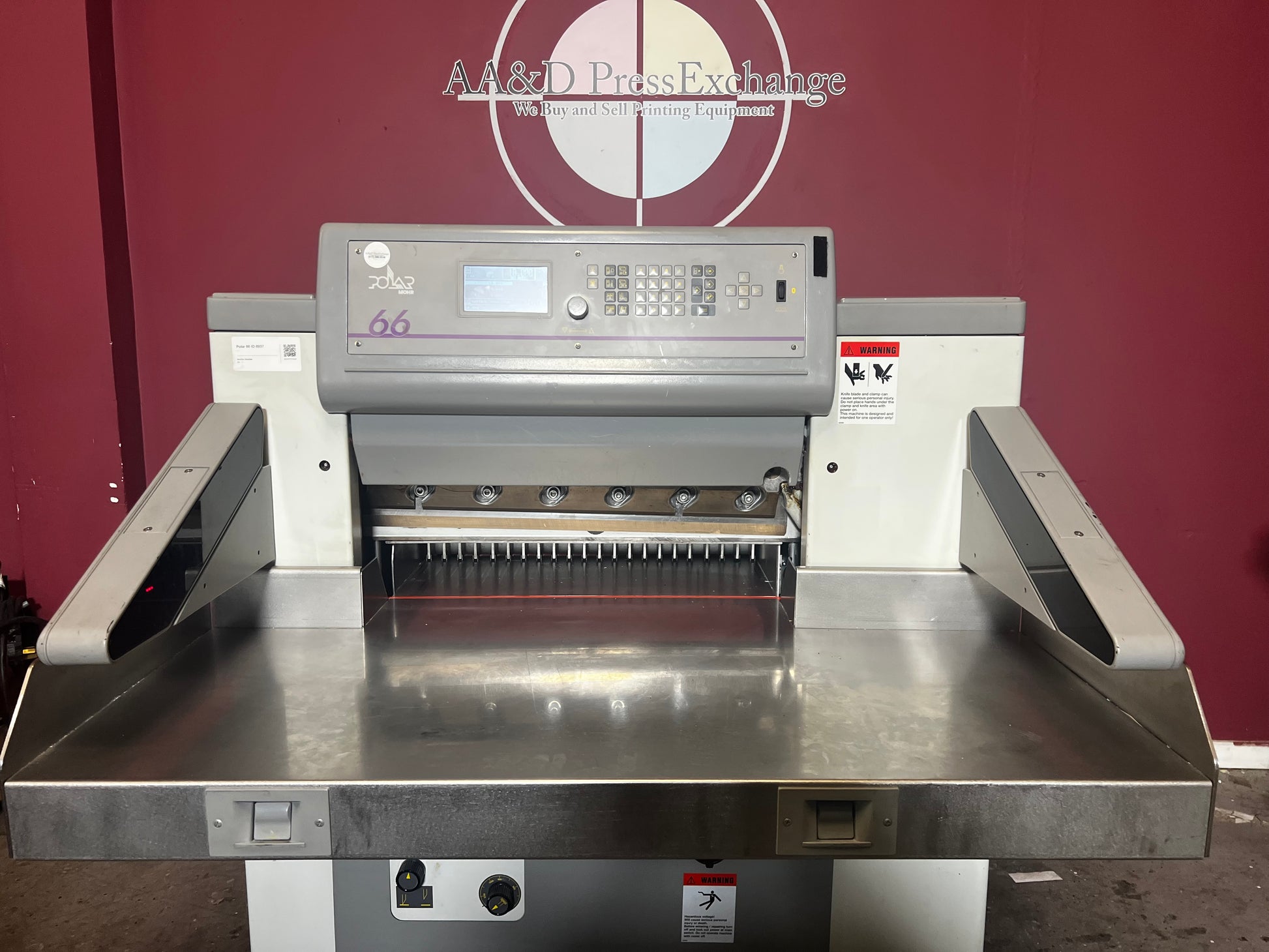 Used Polar 66 programmable cutter monochrome display screen – AA&D PressExchange