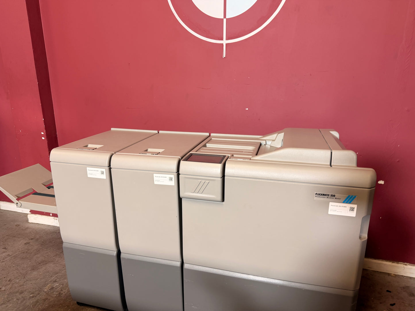 12k Meter Warranty! Plockmatic 350 Stitch/Fold/Square Back/Trim !Video!