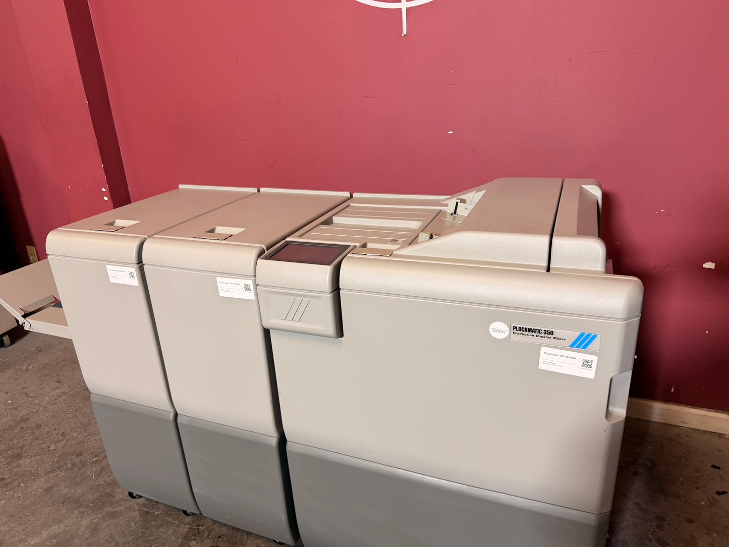 12k Meter Warranty! Plockmatic 350 Stitch/Fold/Square Back/Trim !Video!