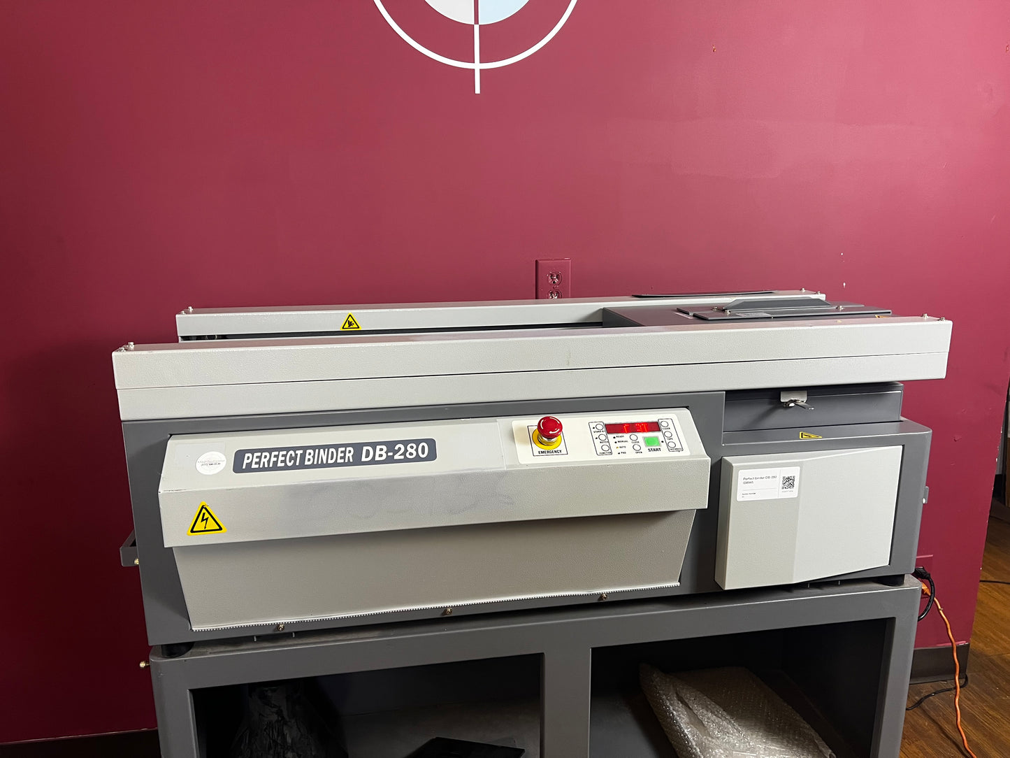 Used Duplo DB-280 automatic binding equipment for pads and books – AA&D PressExchange